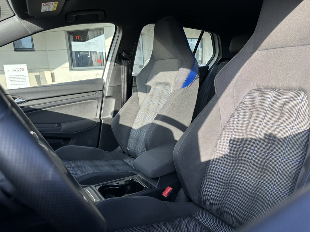 Volkswagen Golf — 10
