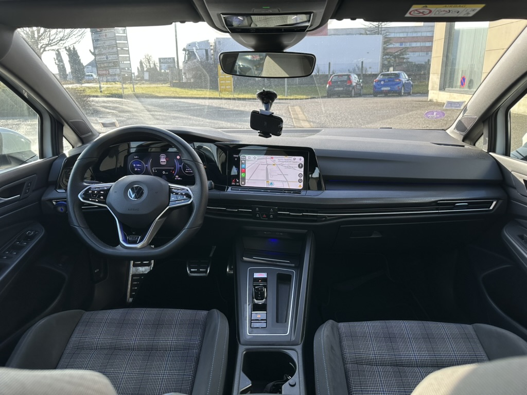 Volkswagen Golf — 11