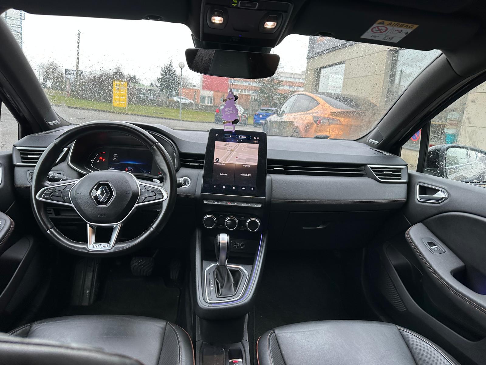 Renault CLIO V — 13