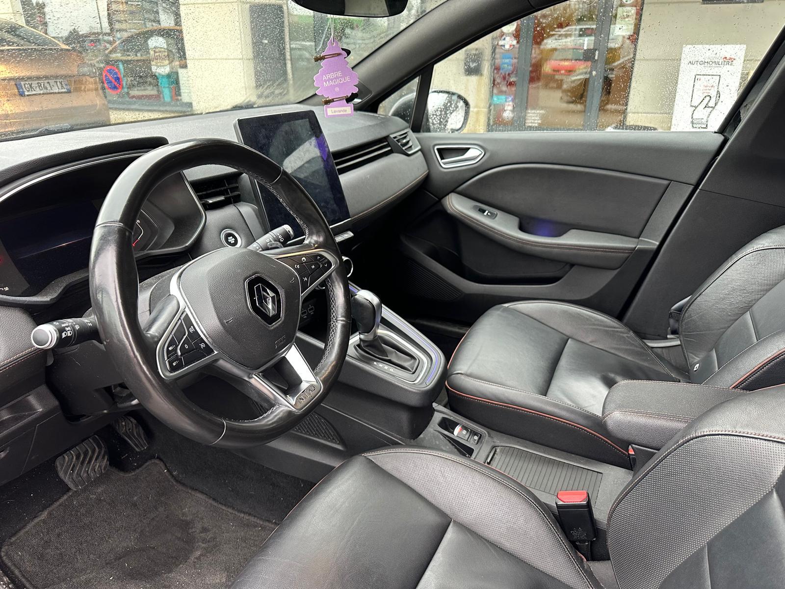 Renault CLIO V — 8