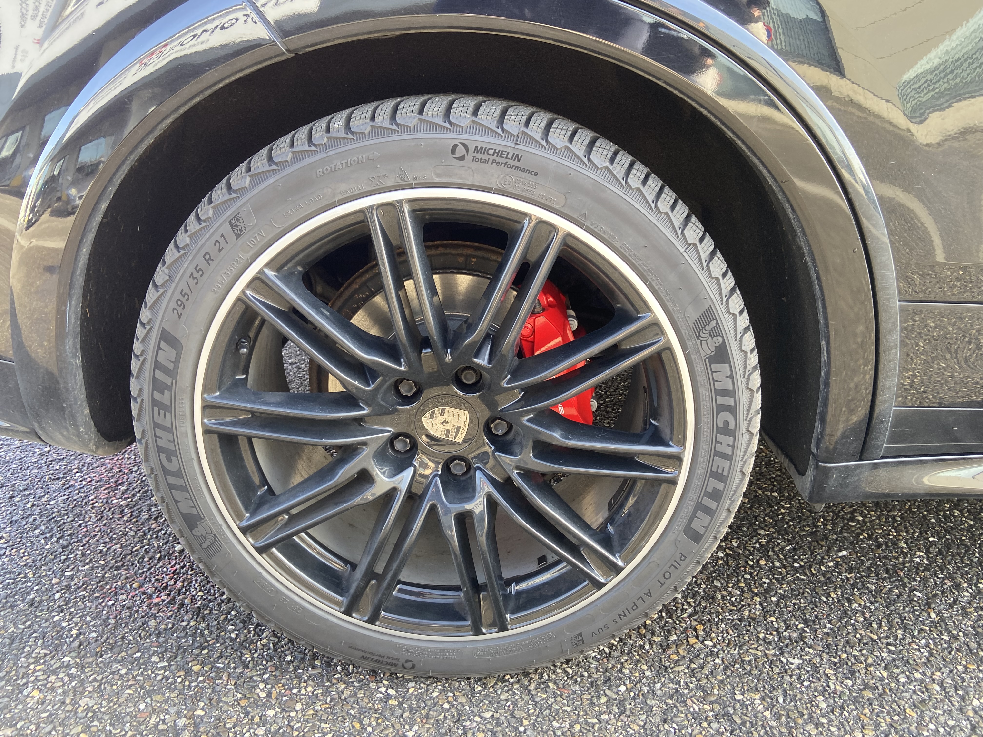 Porsche Cayenne — 16