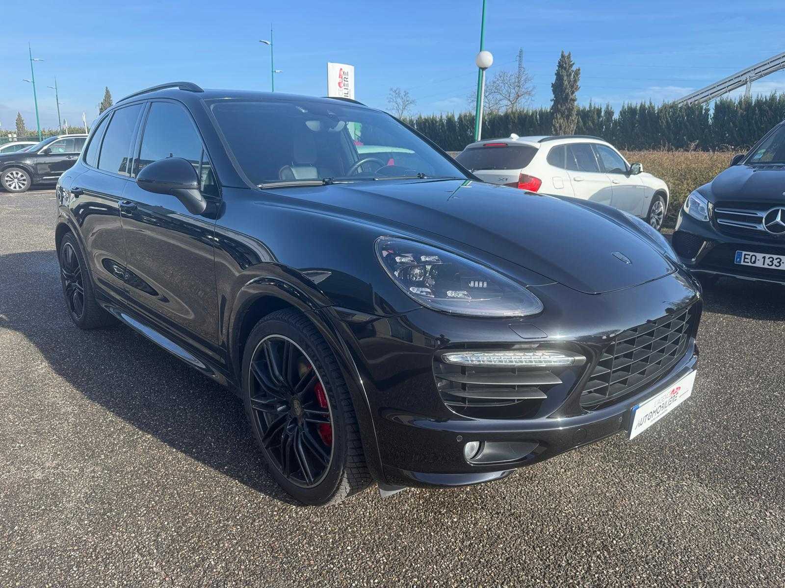 Porsche Cayenne — 7