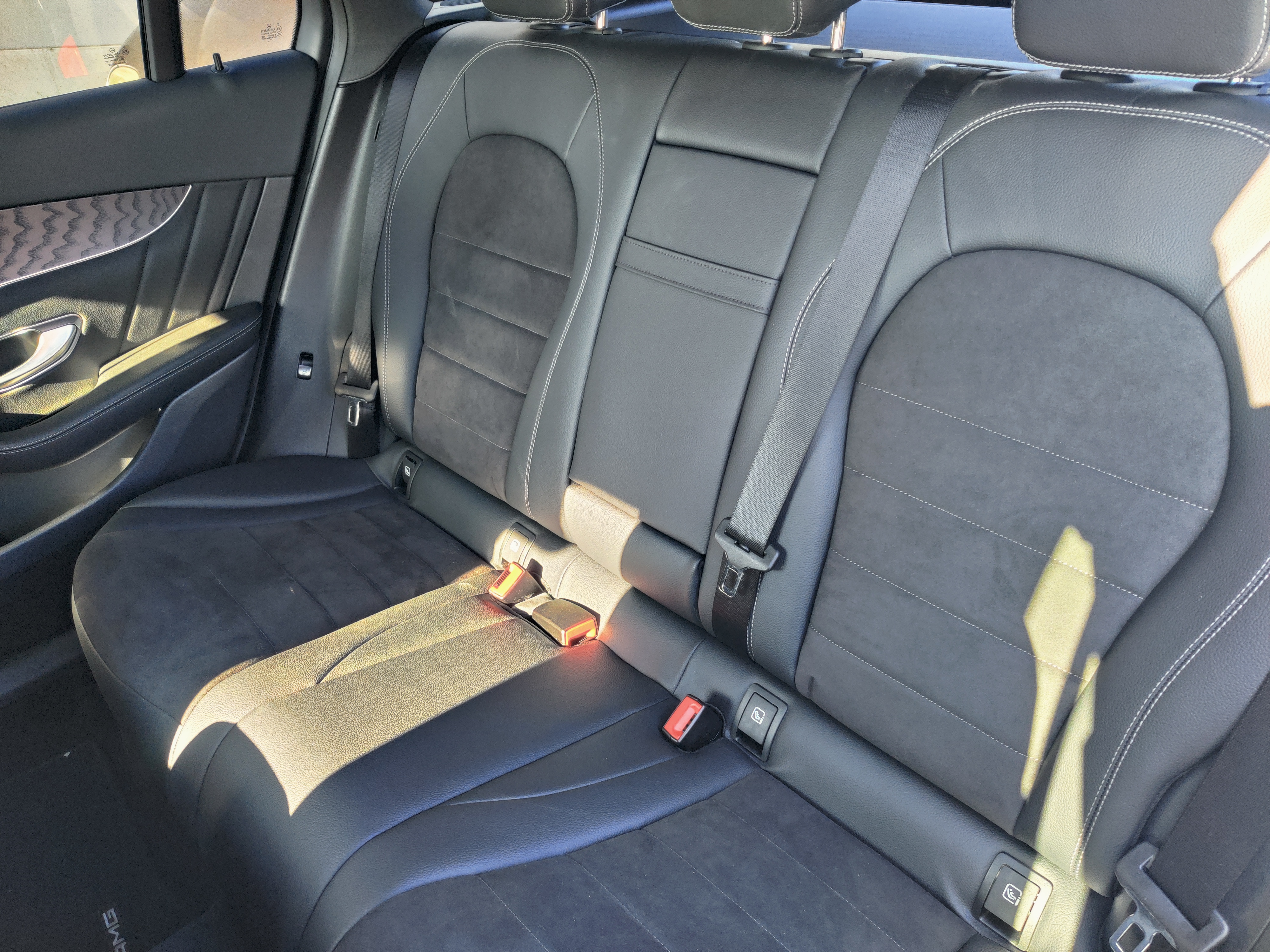 Mercedes GLC — 16