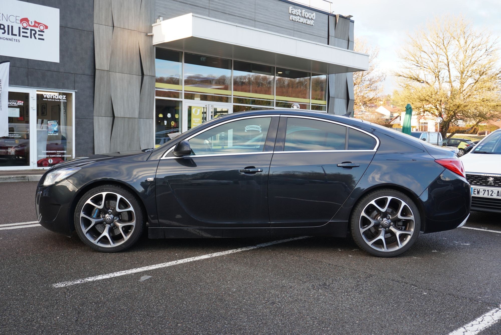 Opel Insignia — 8