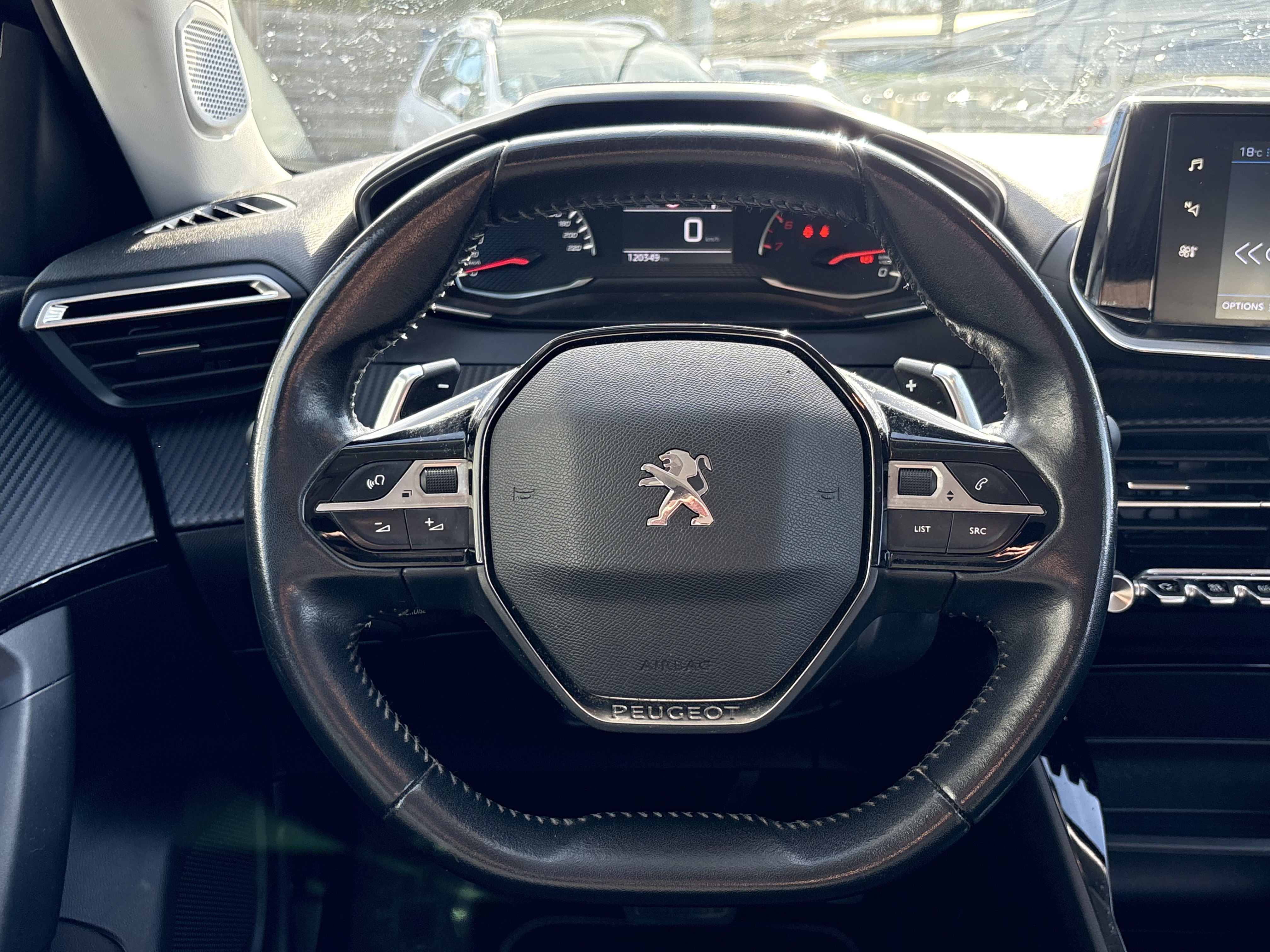 Peugeot 2008 — 19