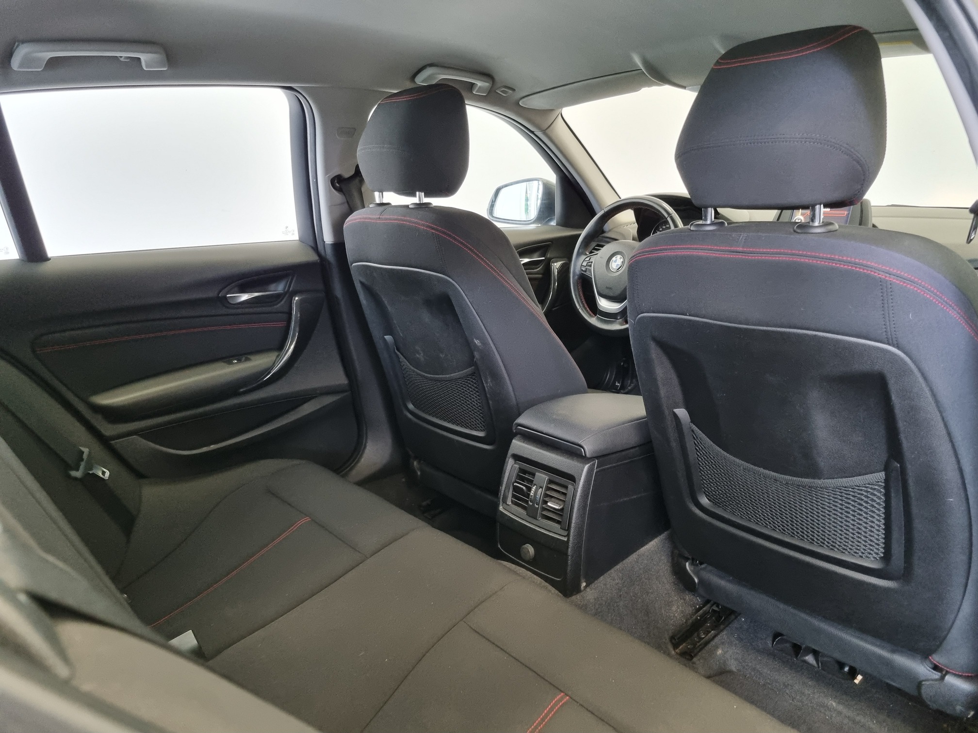 Bmw BMW 120D — 18