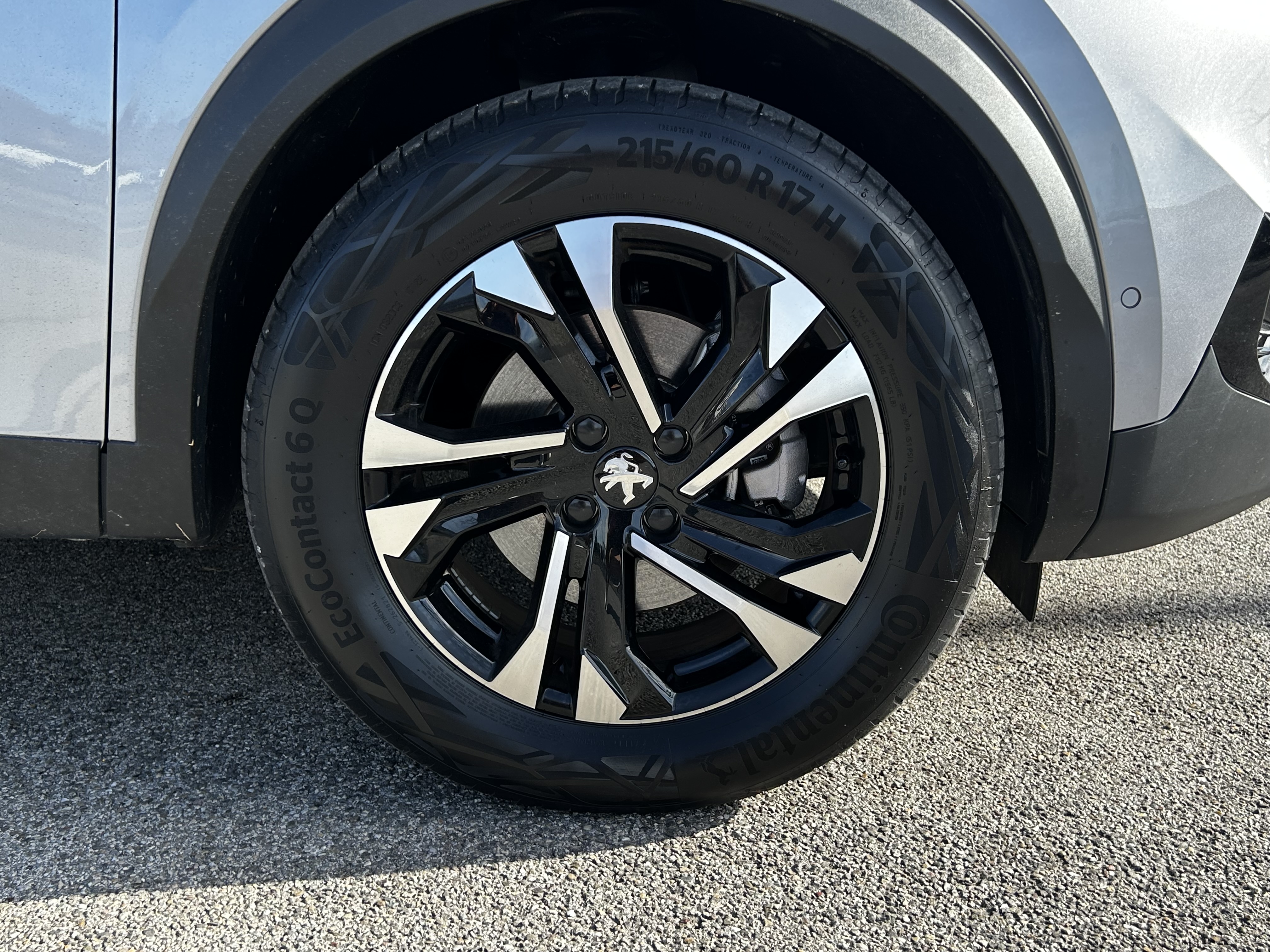 Peugeot 2008 — 10