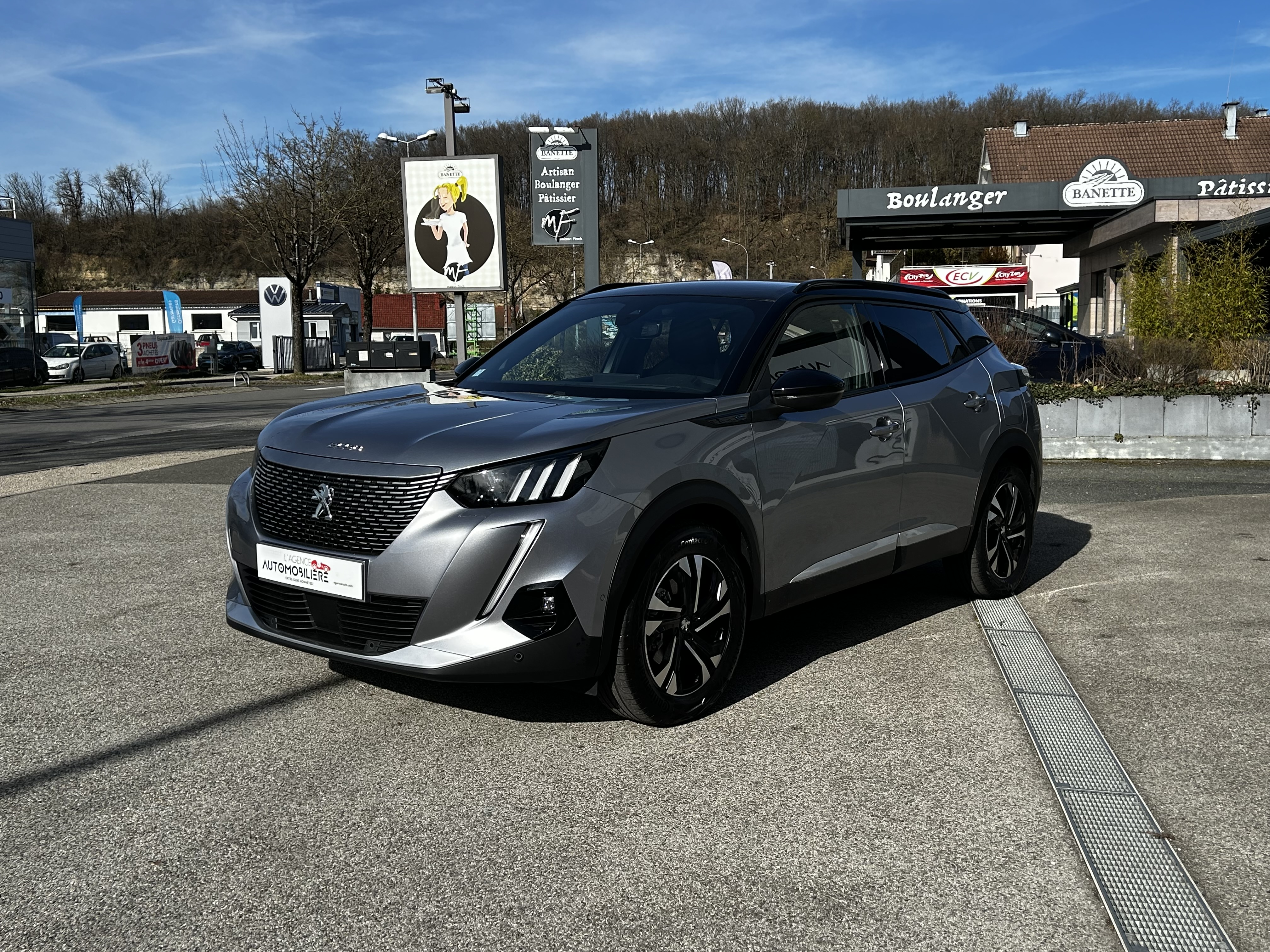 Peugeot 2008 — 3