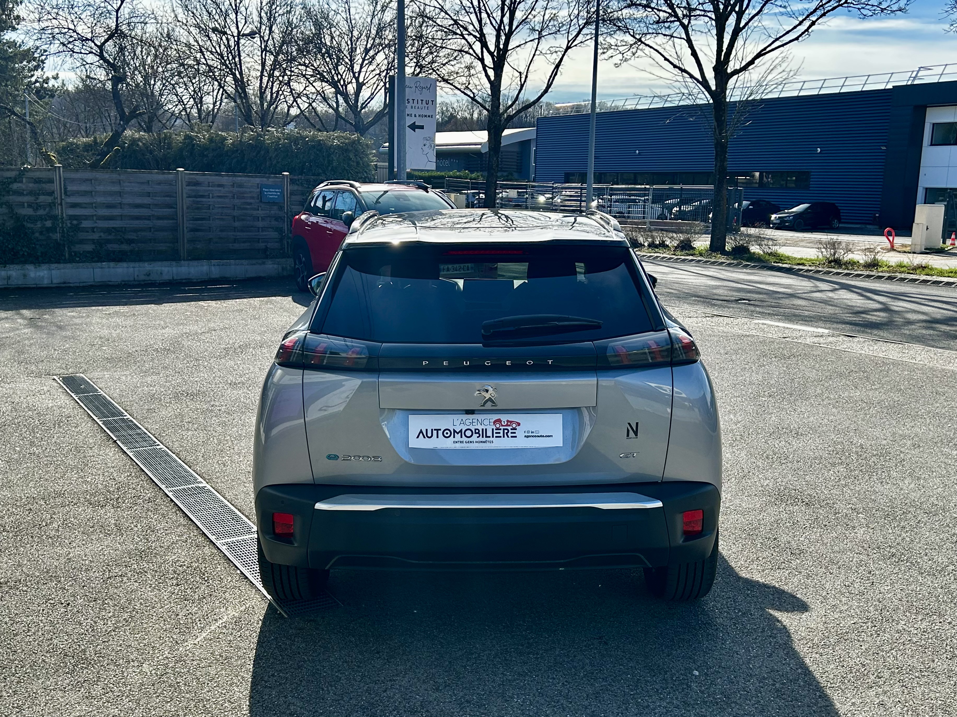 Peugeot 2008 — 6