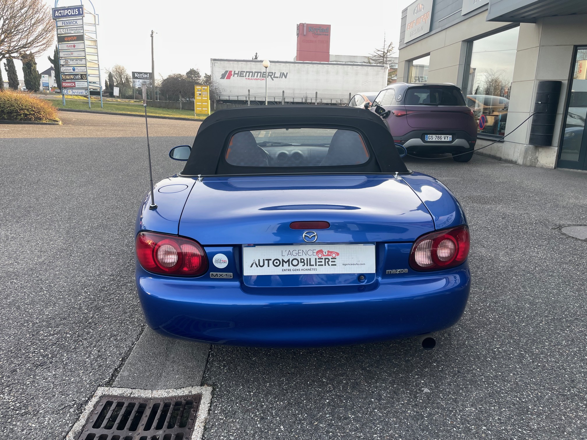 Mazda MX-5 — 4