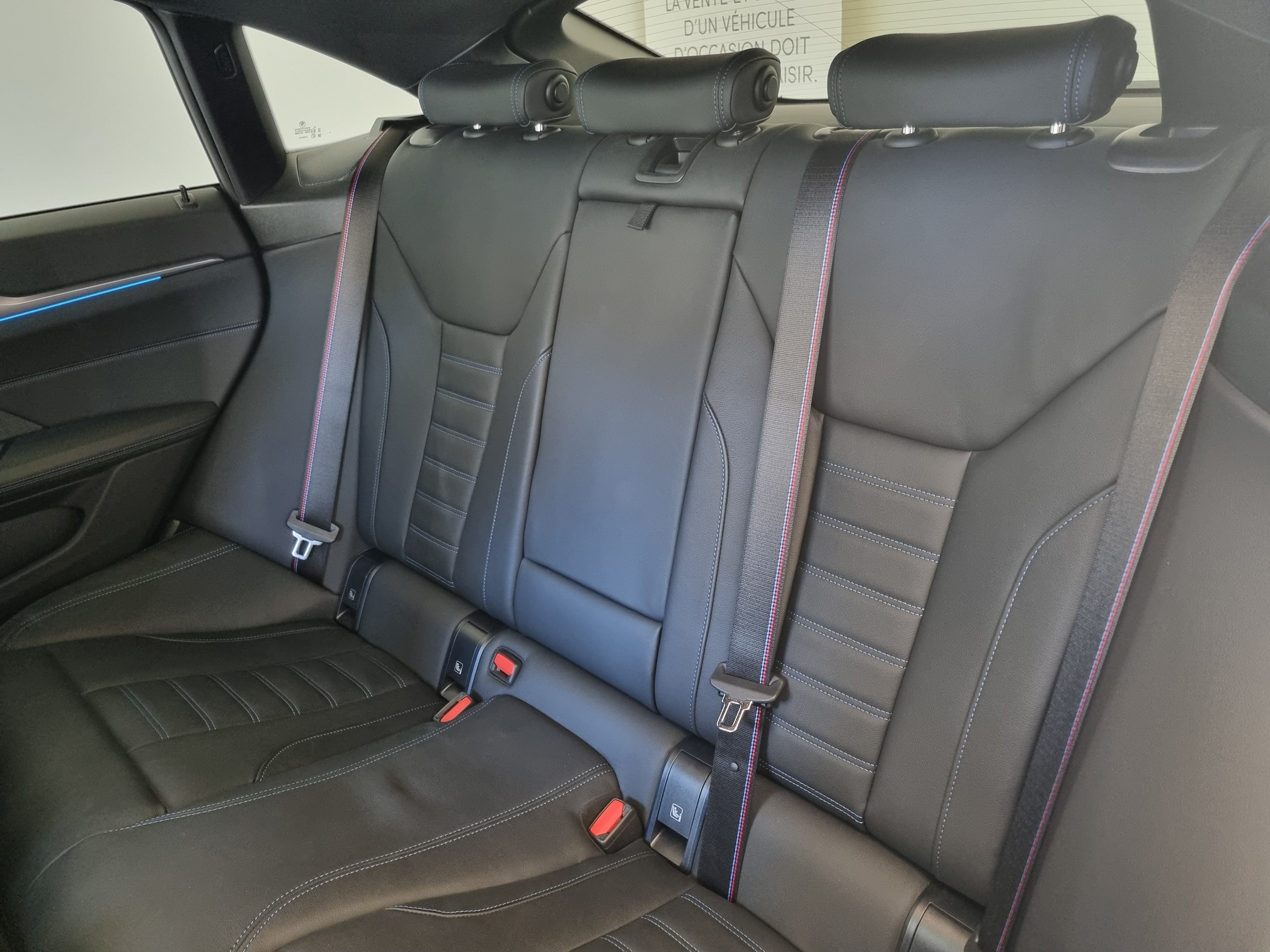 Bmw I4 M50 — 12