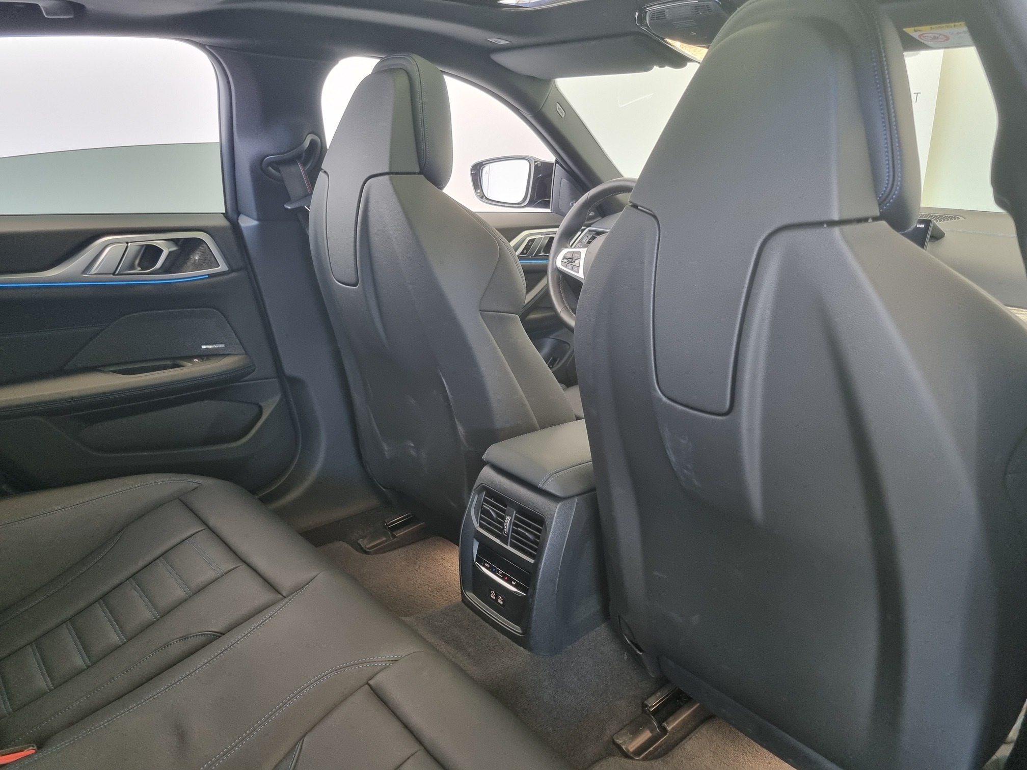Bmw I4 M50 — 14