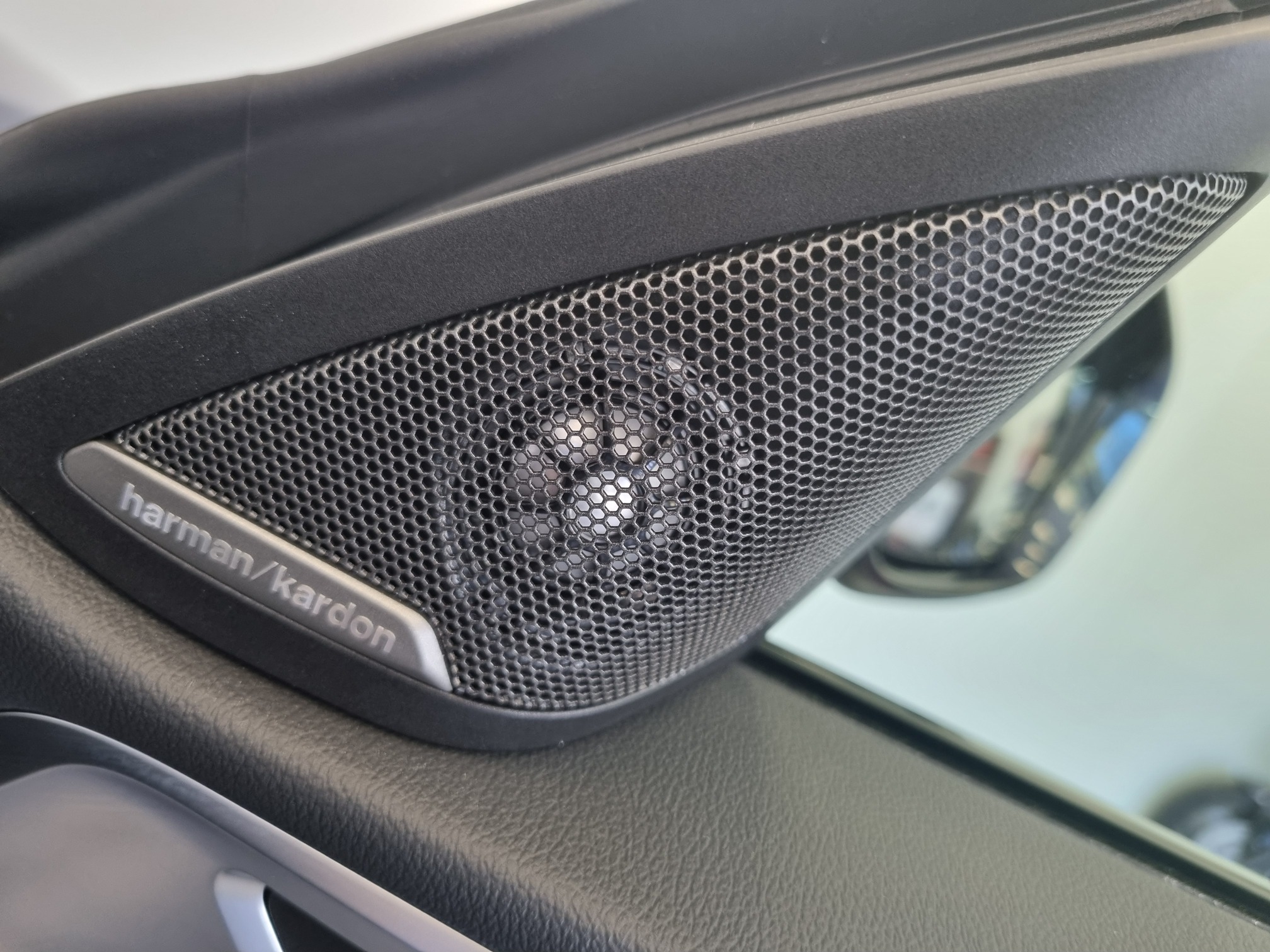 Bmw I4 M50 — 27