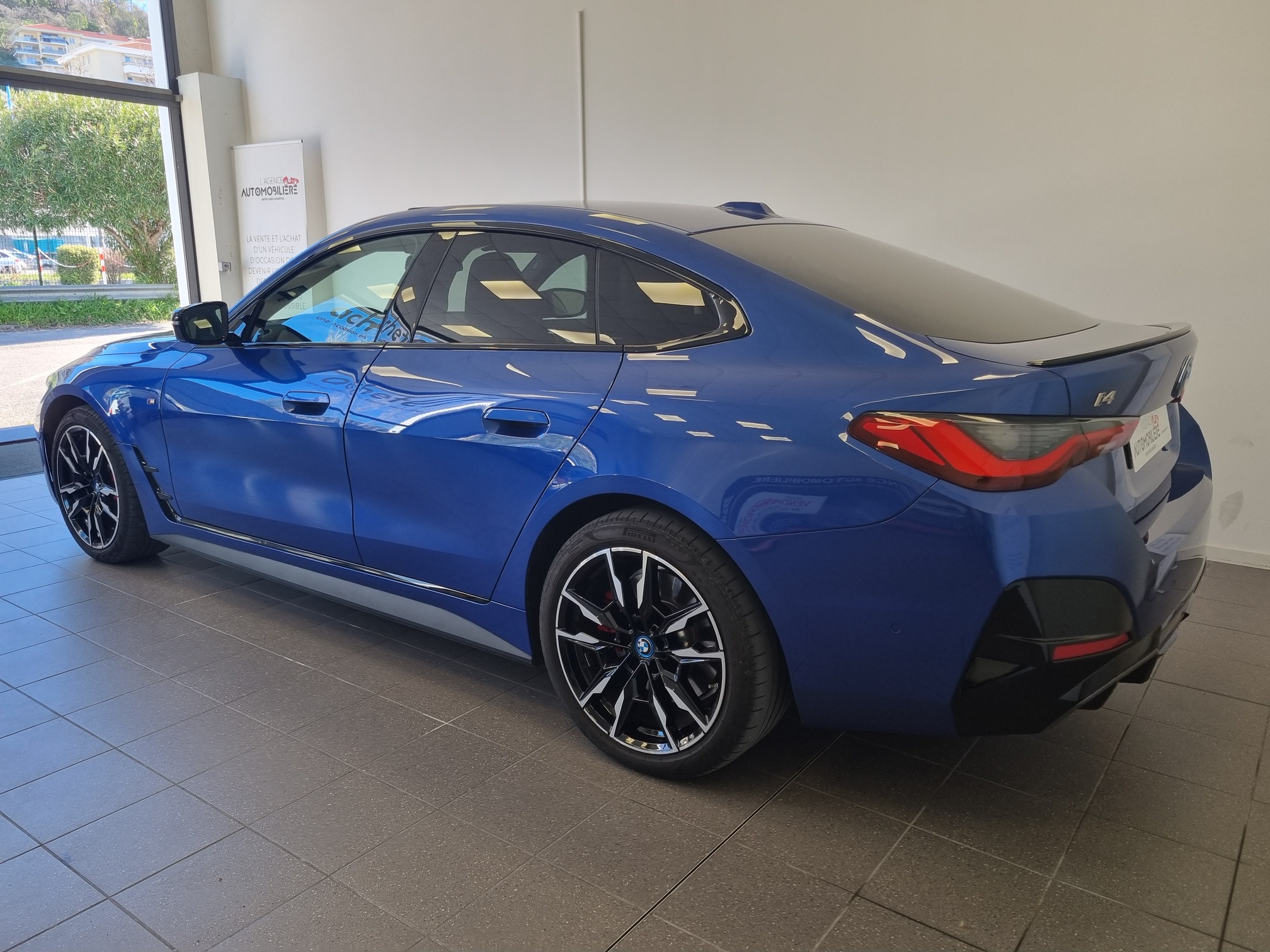Bmw I4 M50 — 4