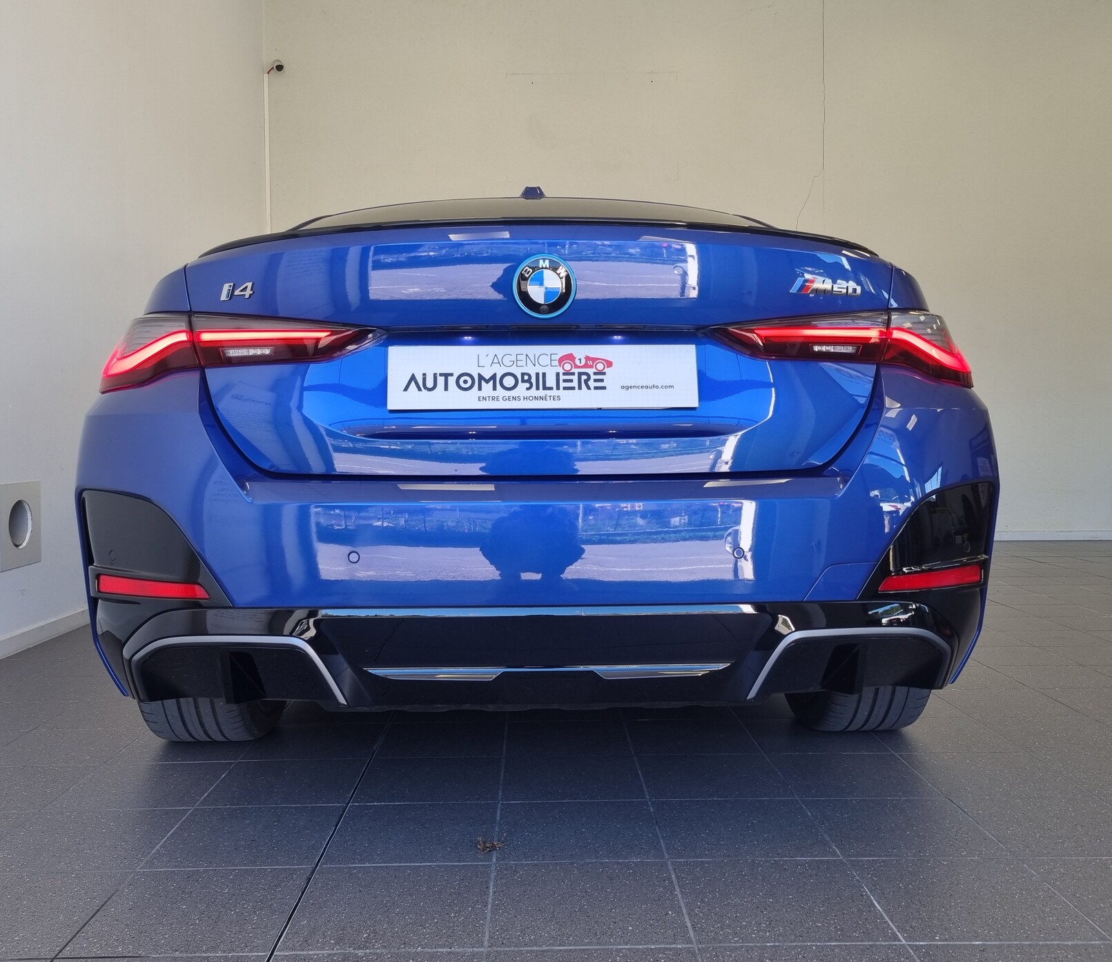 Bmw I4 M50 — 5