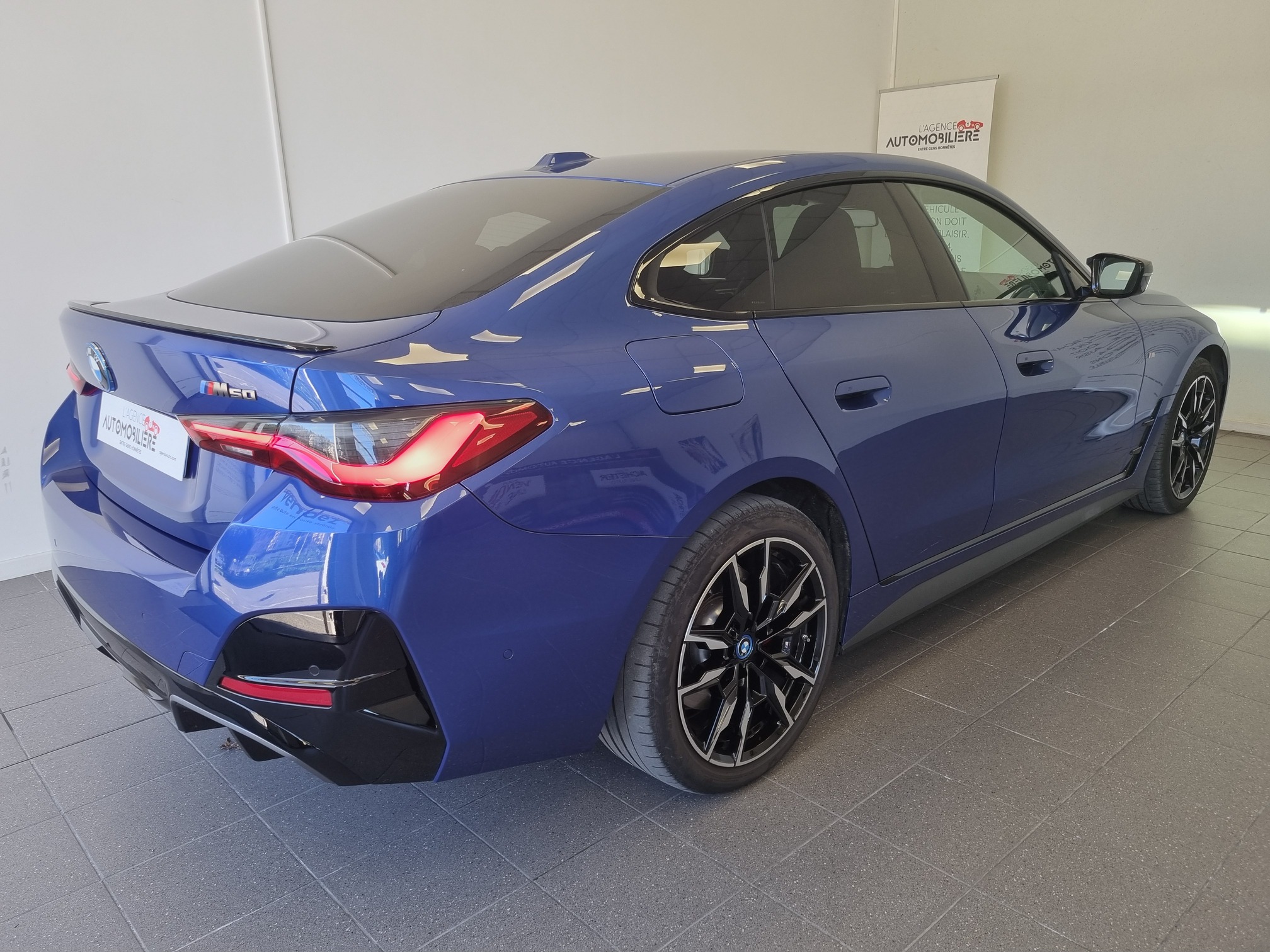 Bmw I4 M50 — 6