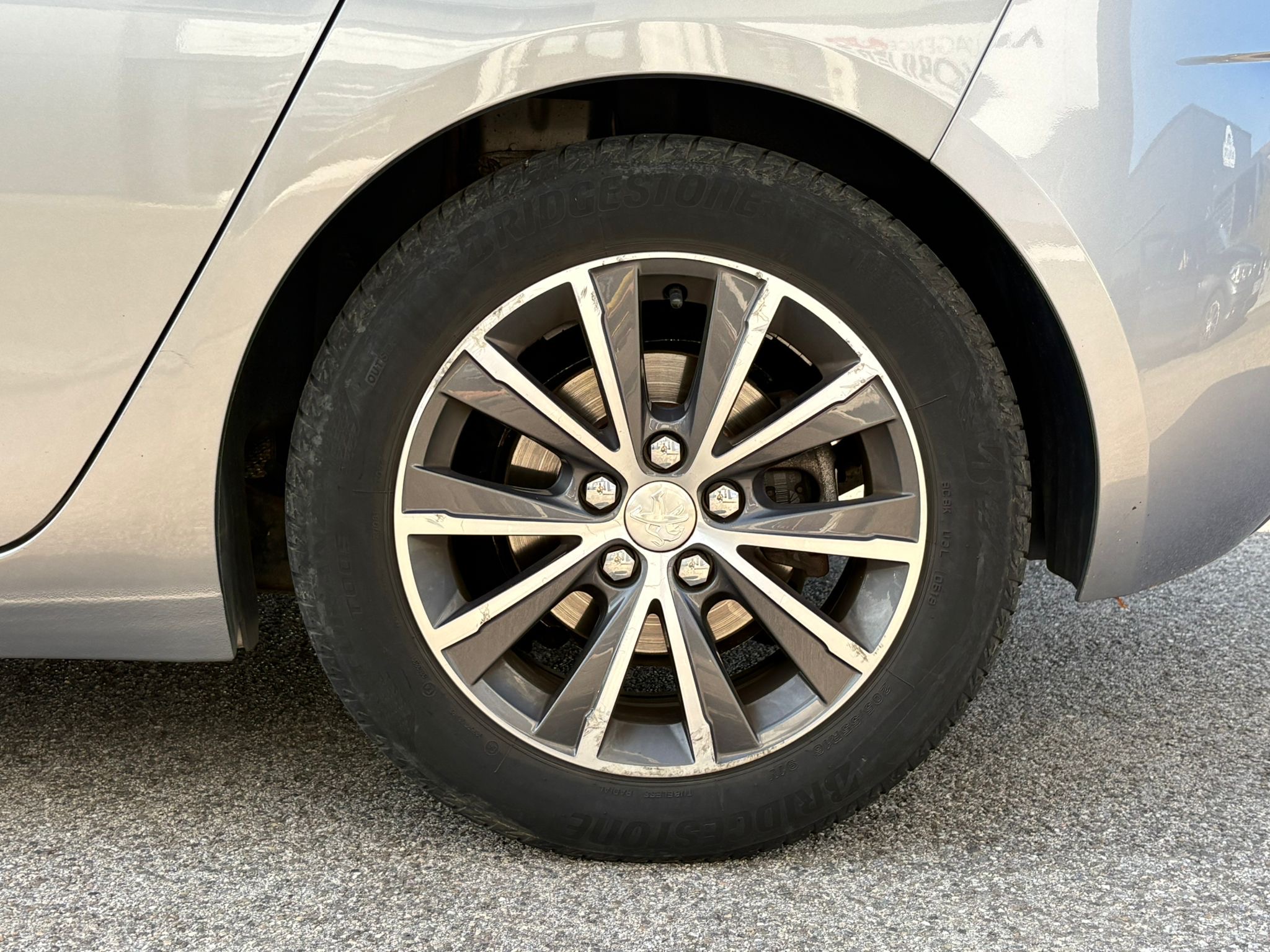 Peugeot 308 — 10