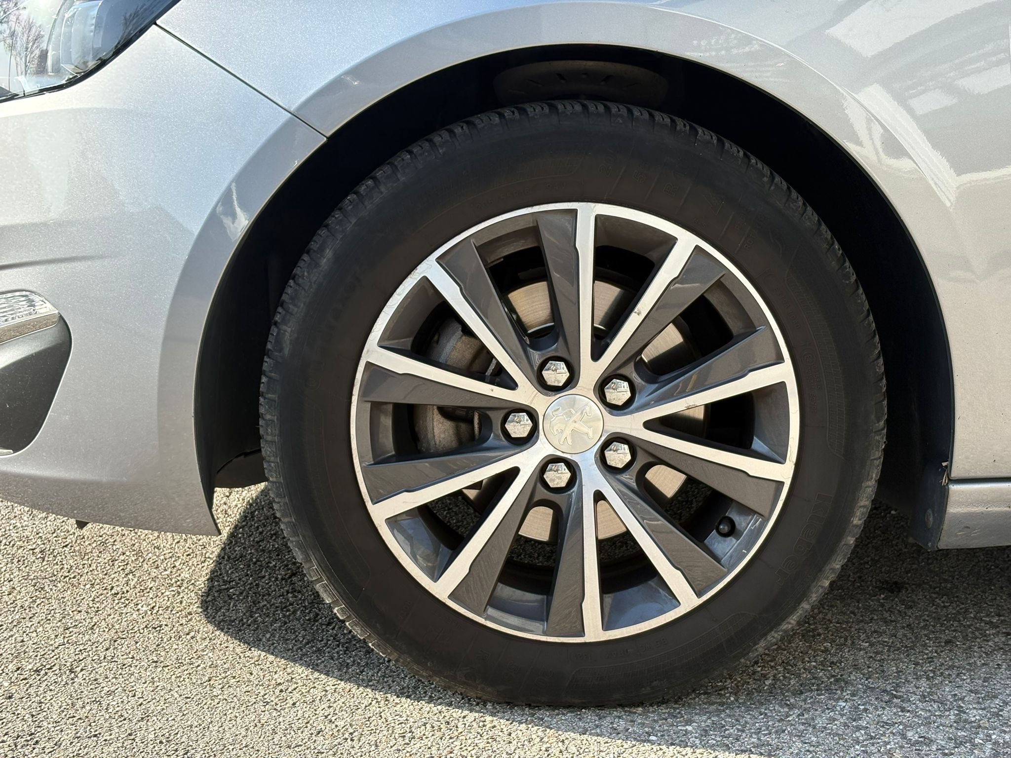 Peugeot 308 — 12