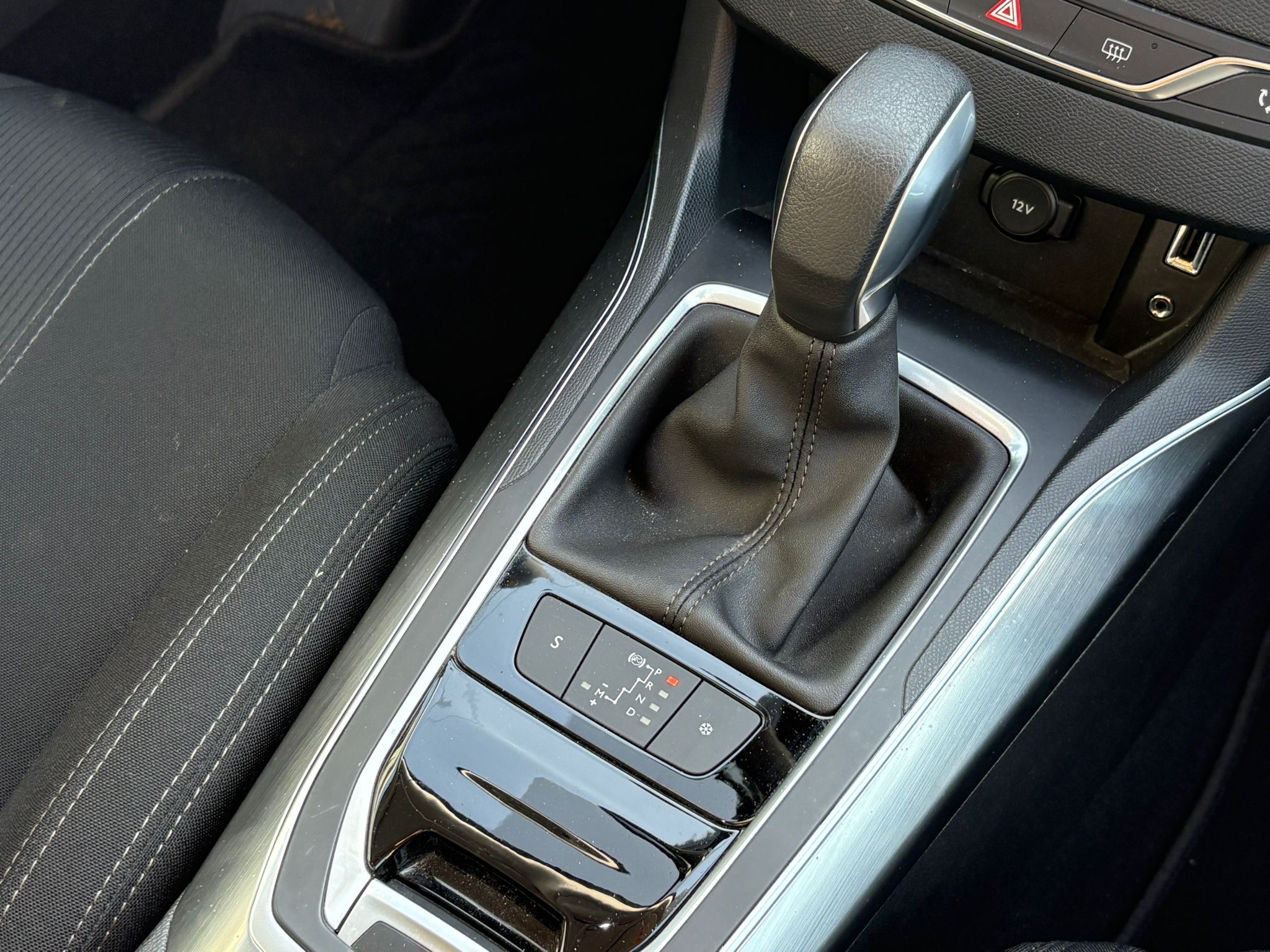 Peugeot 308 — 23