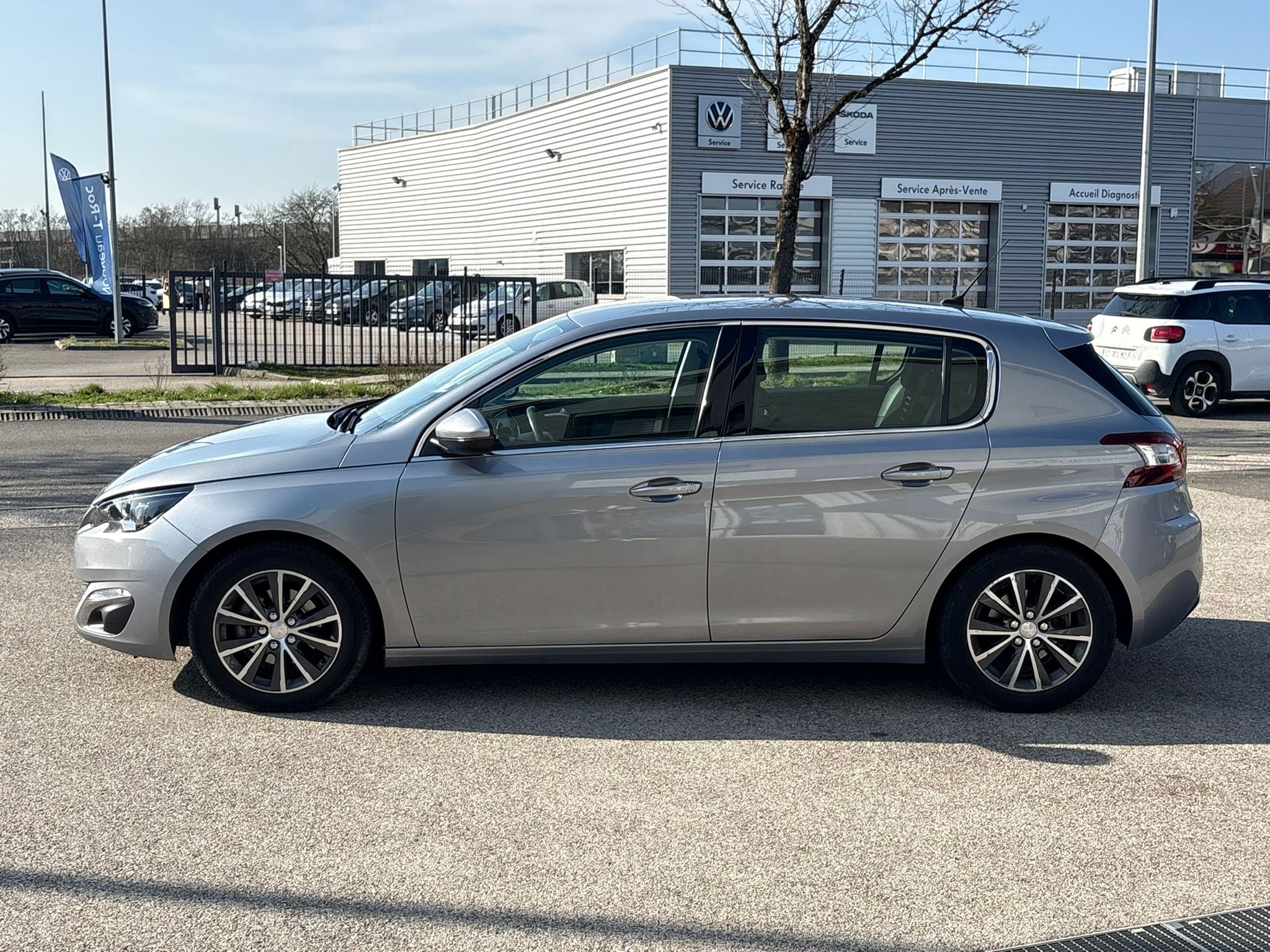 Peugeot 308 — 4