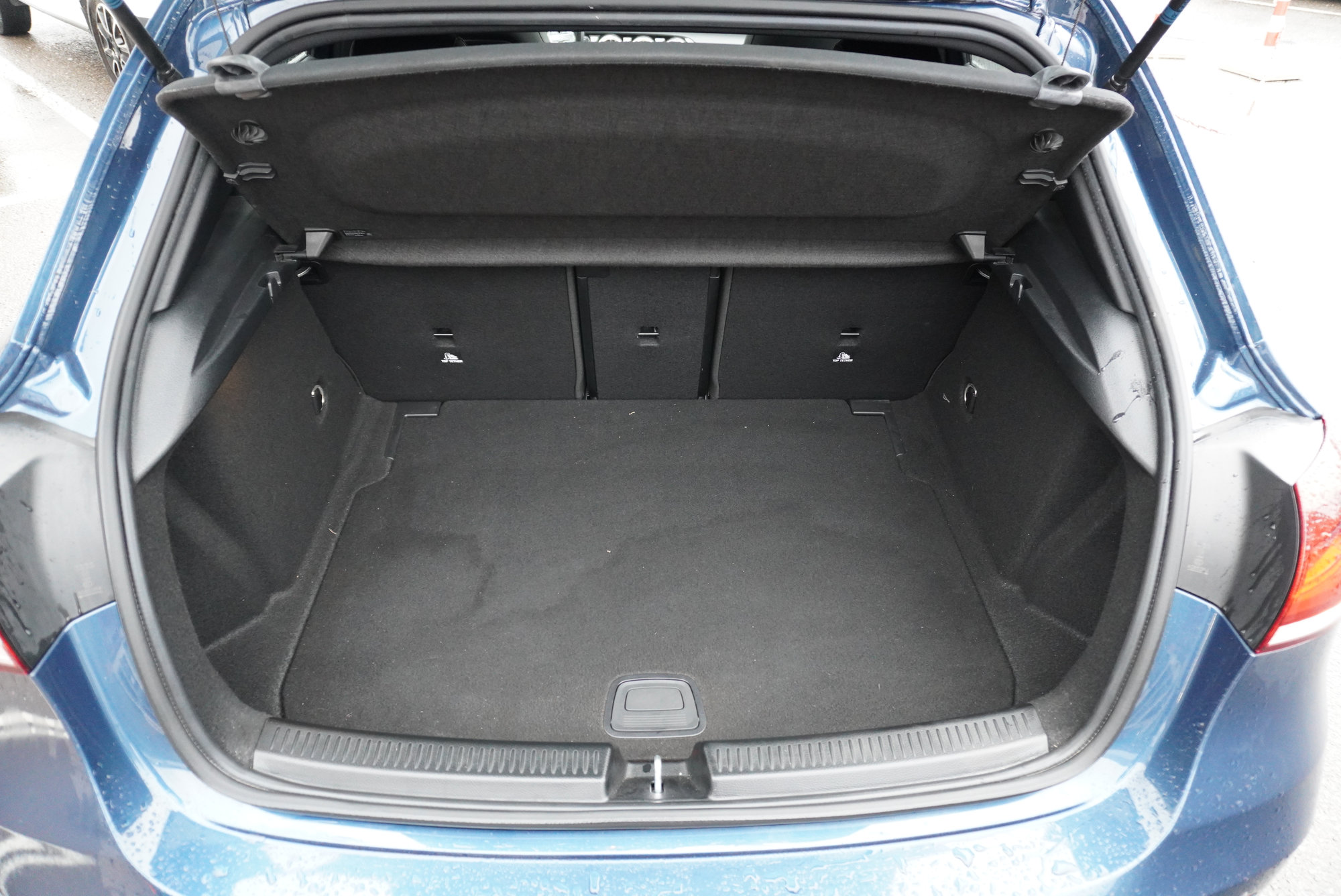 Mercedes Classe A — 33