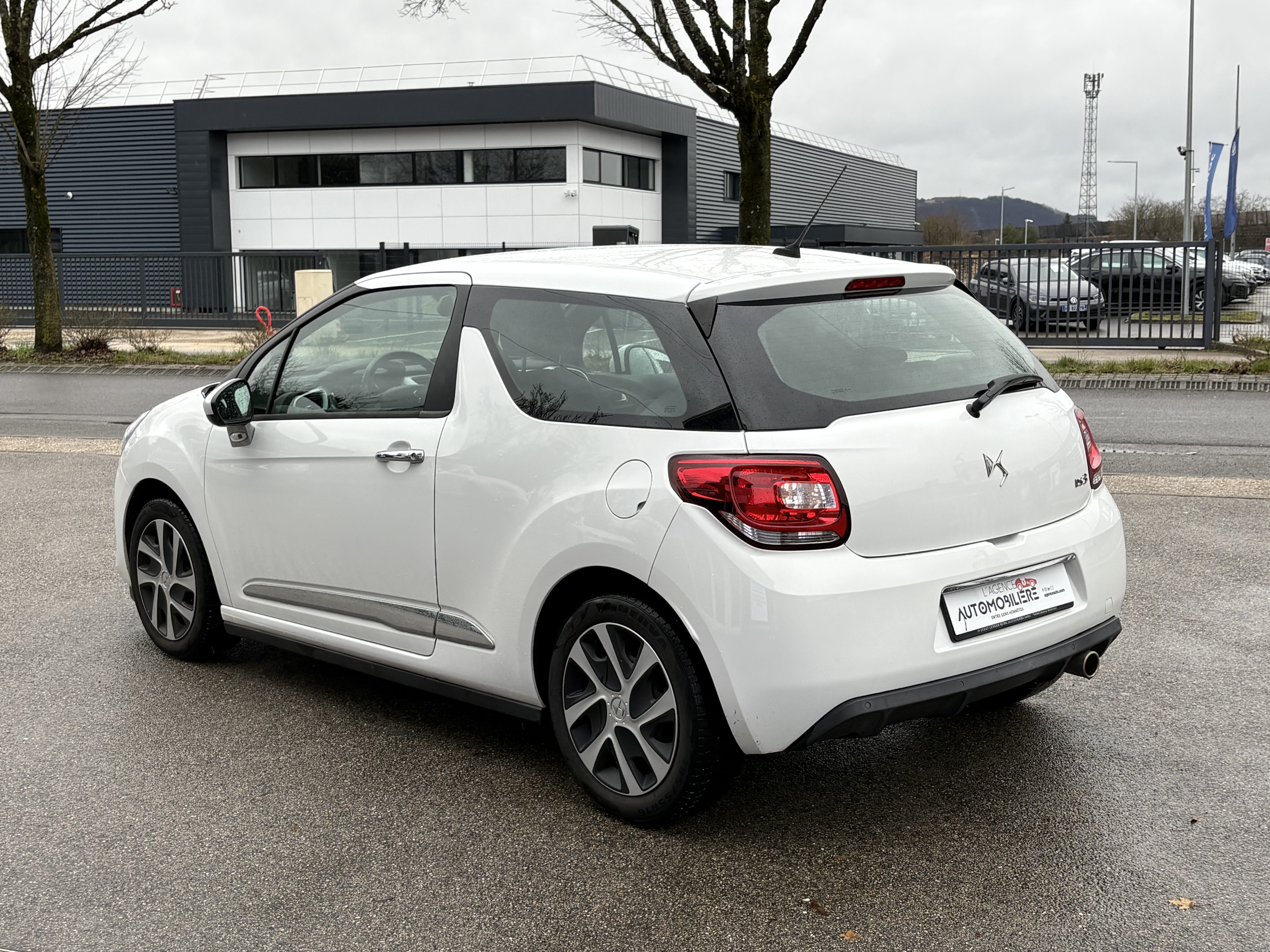 DS DS3 — 5