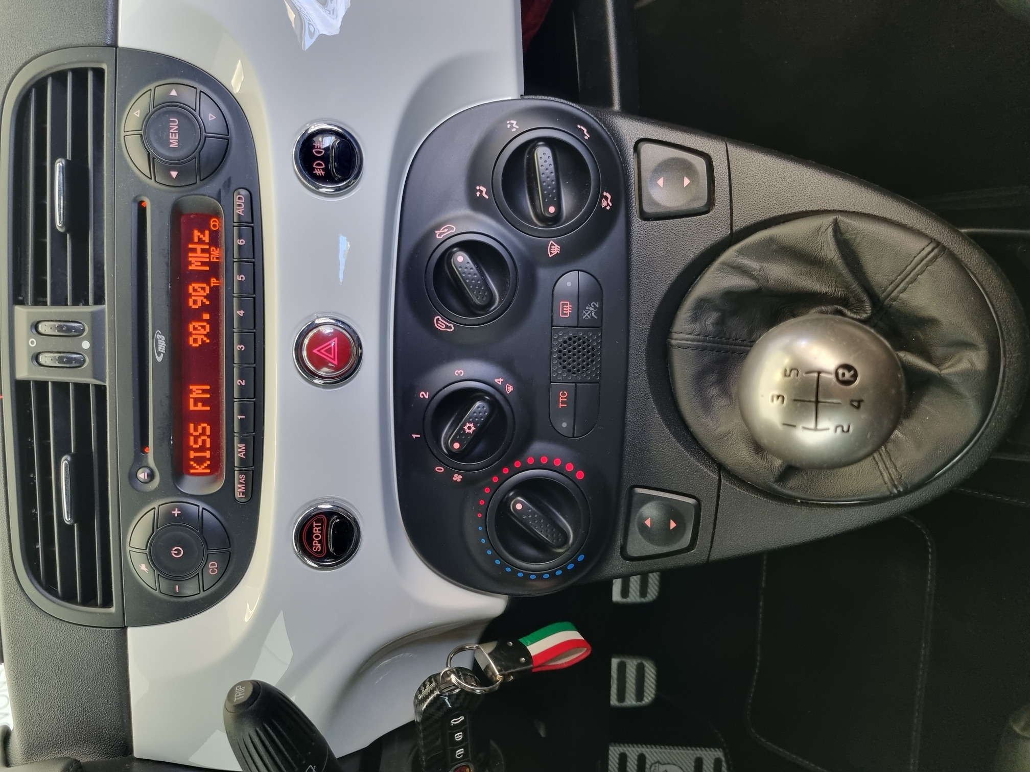 Fiat 500 ABARTH TURISMO — 23