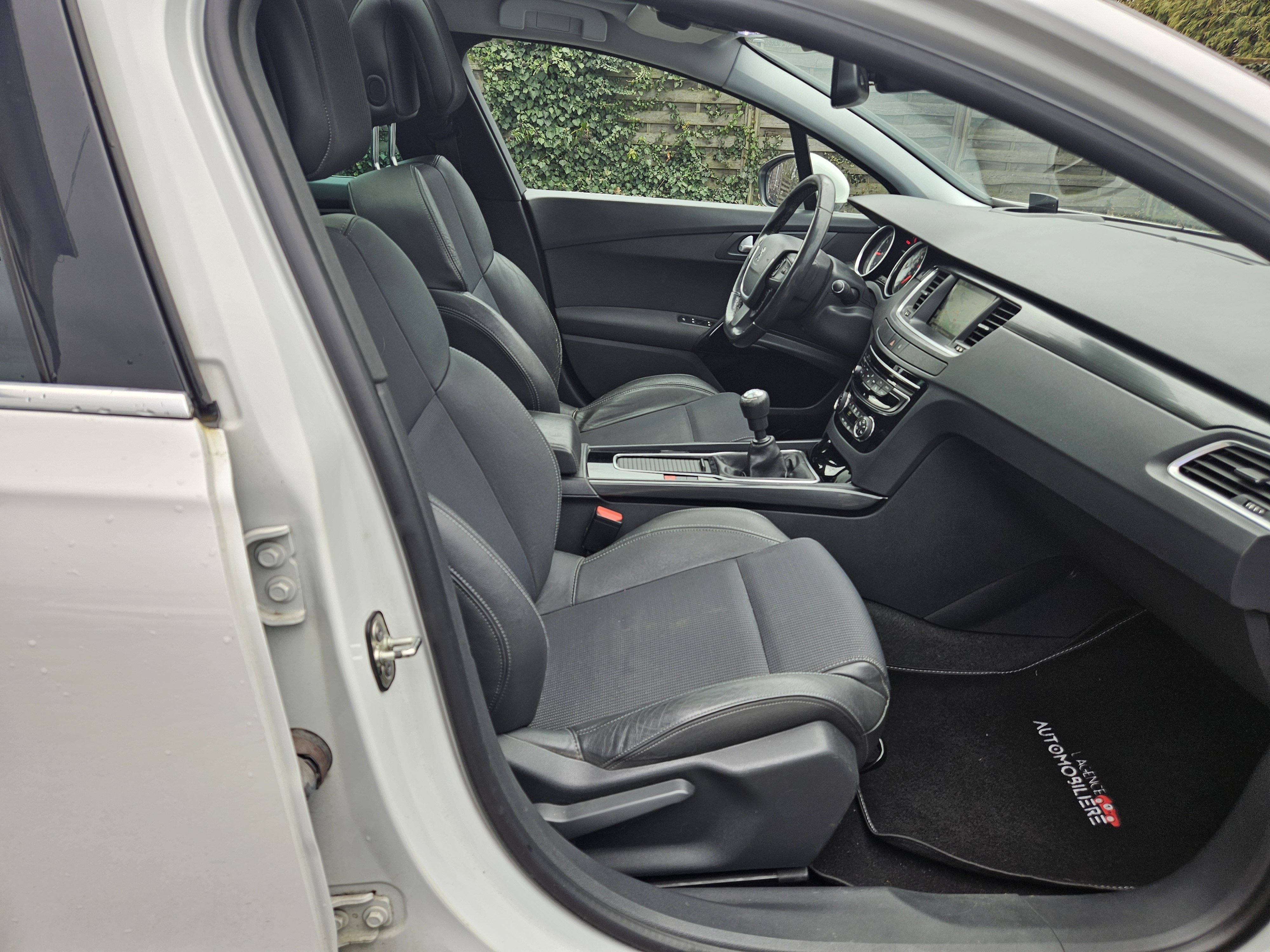 Peugeot 508 SW — 14