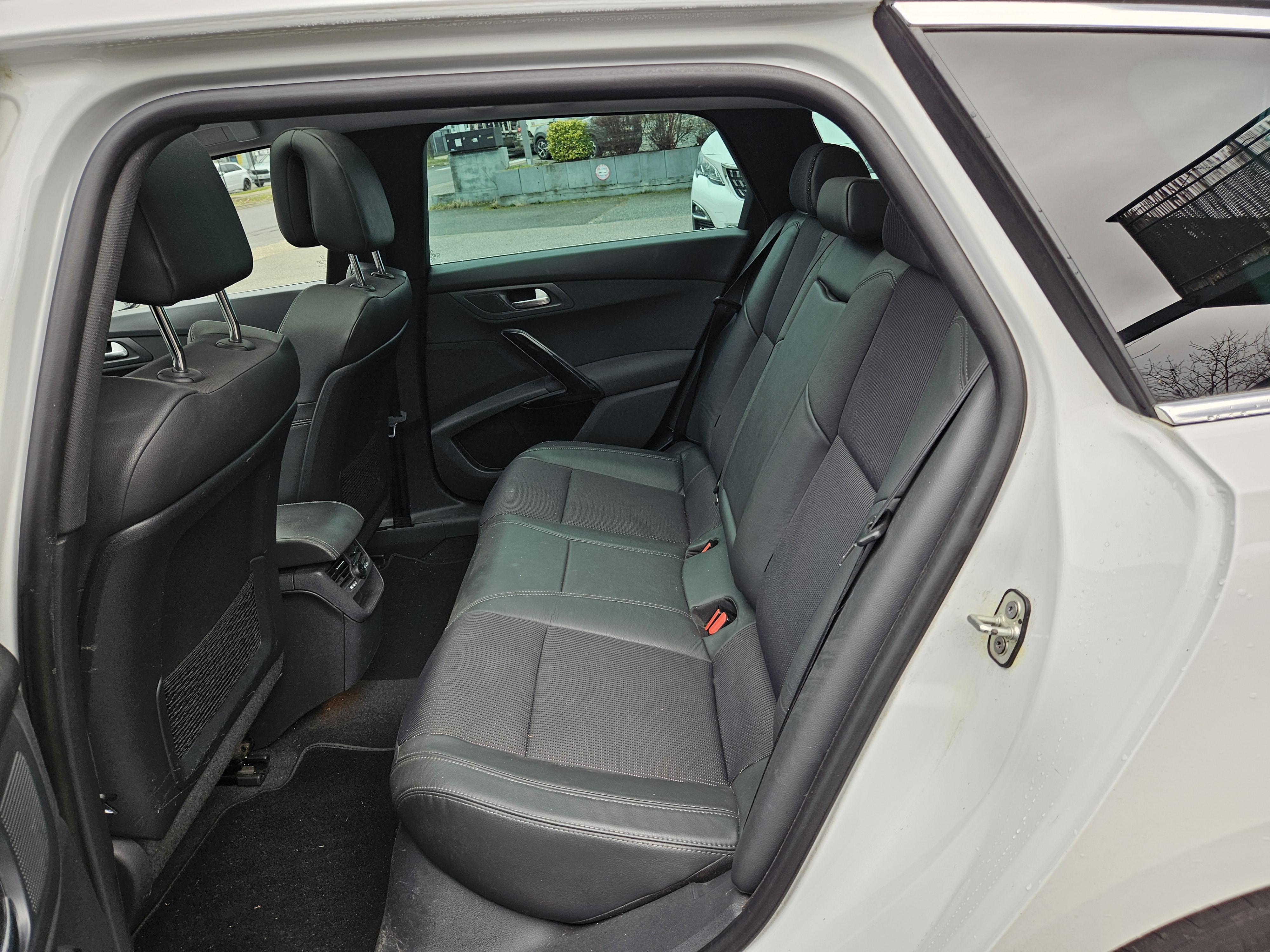 Peugeot 508 SW — 18