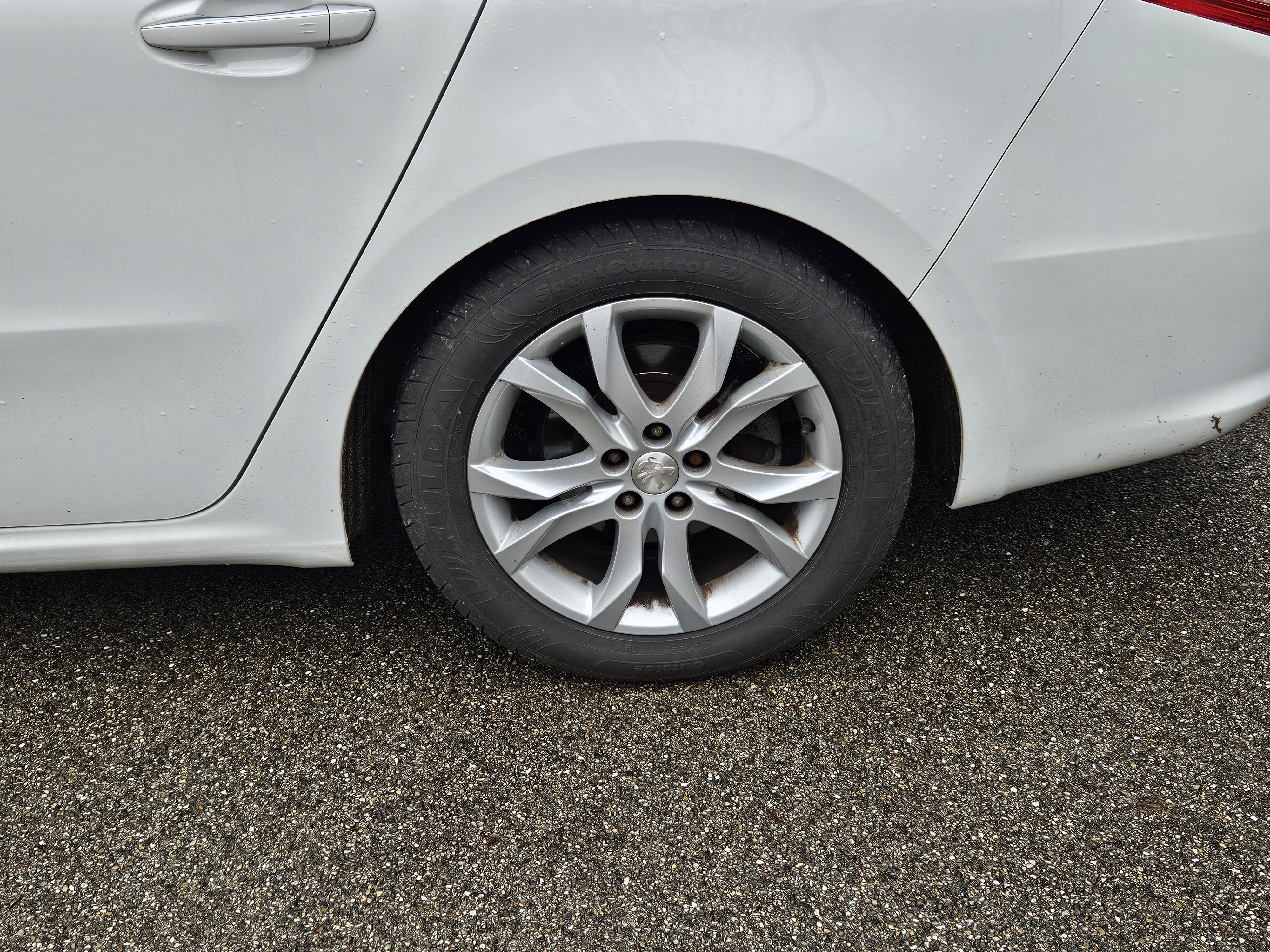 Peugeot 508 SW — 24