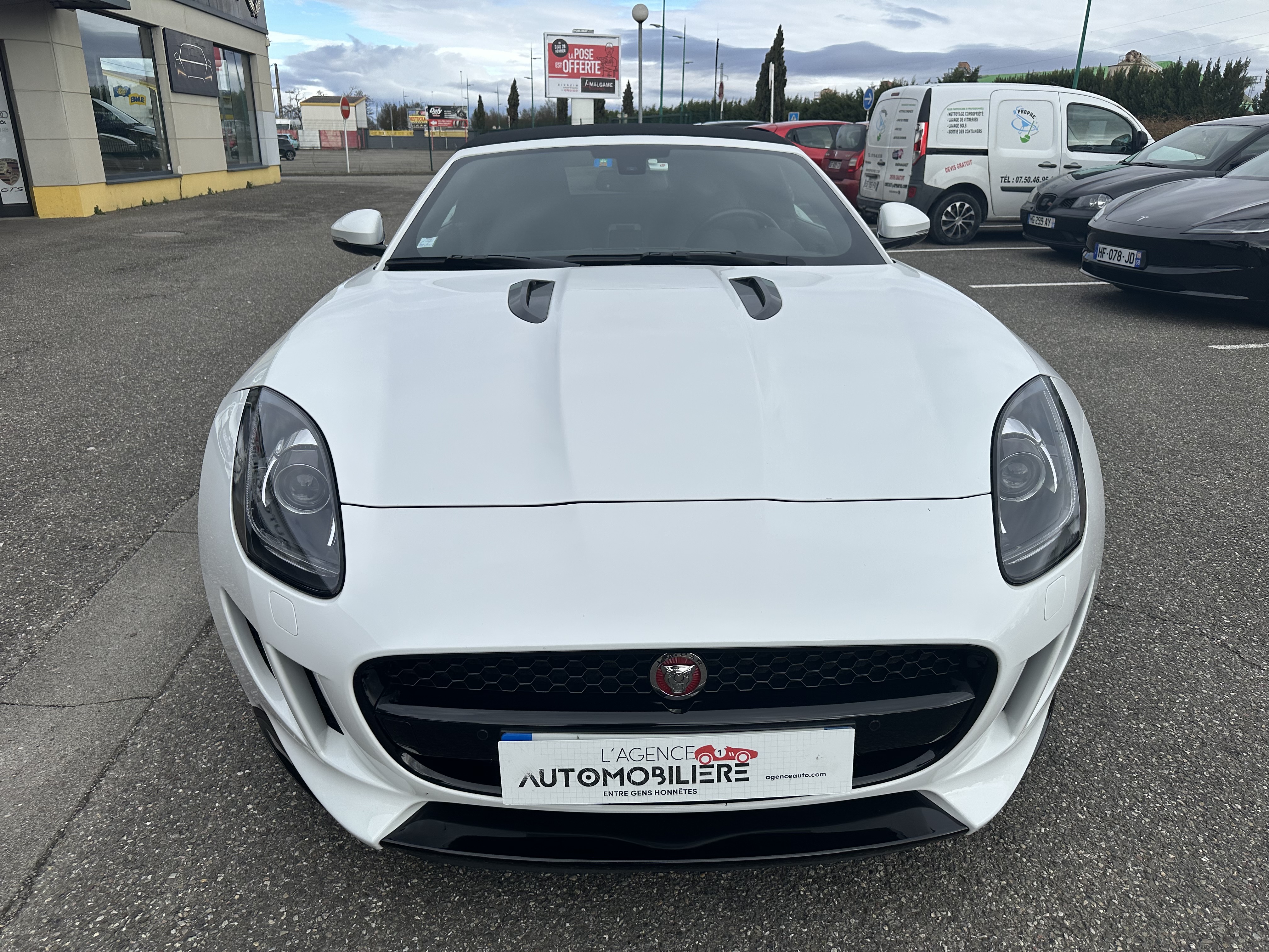 Jaguar F-Type — 7