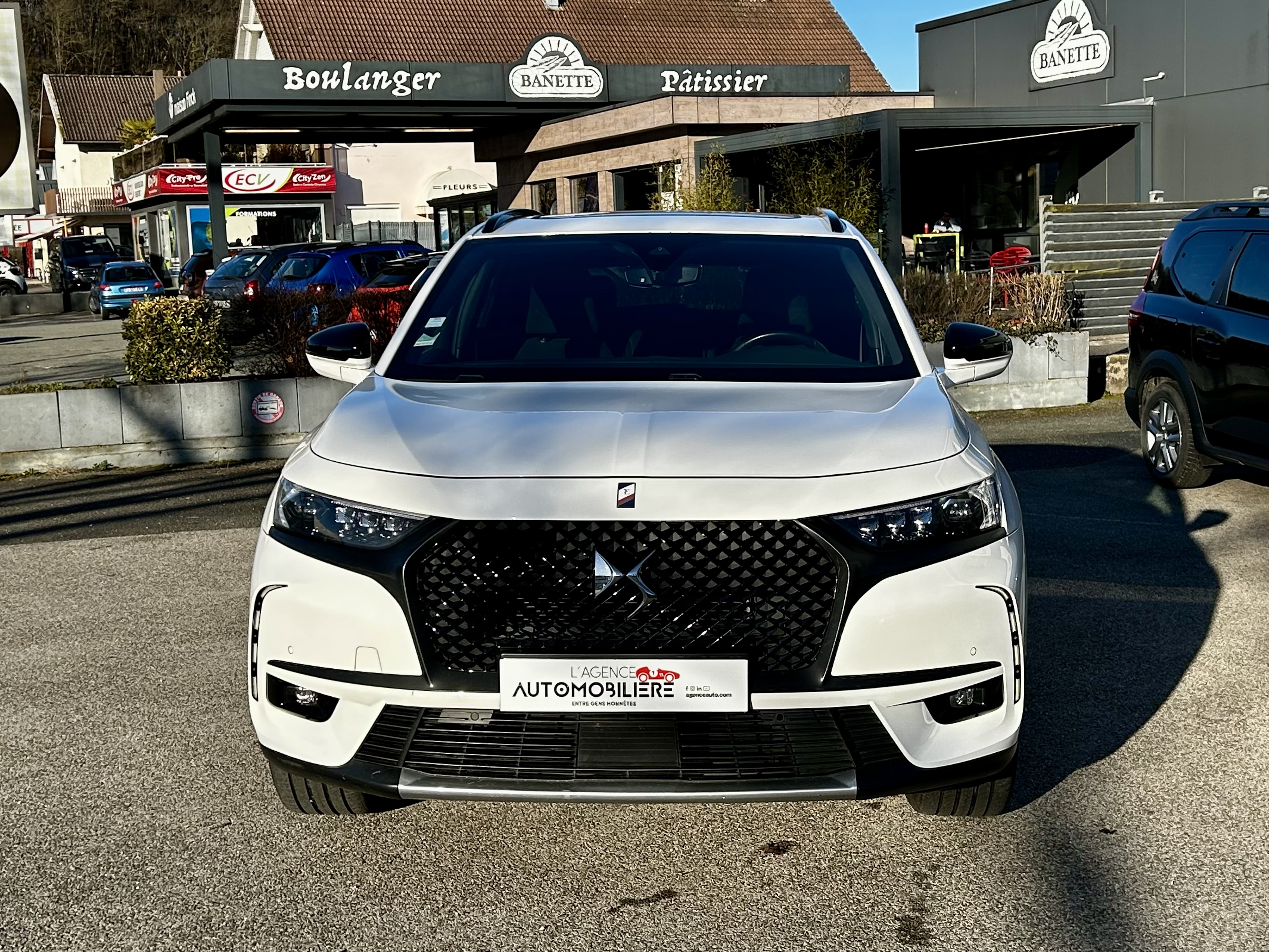 DS DS7 — 2