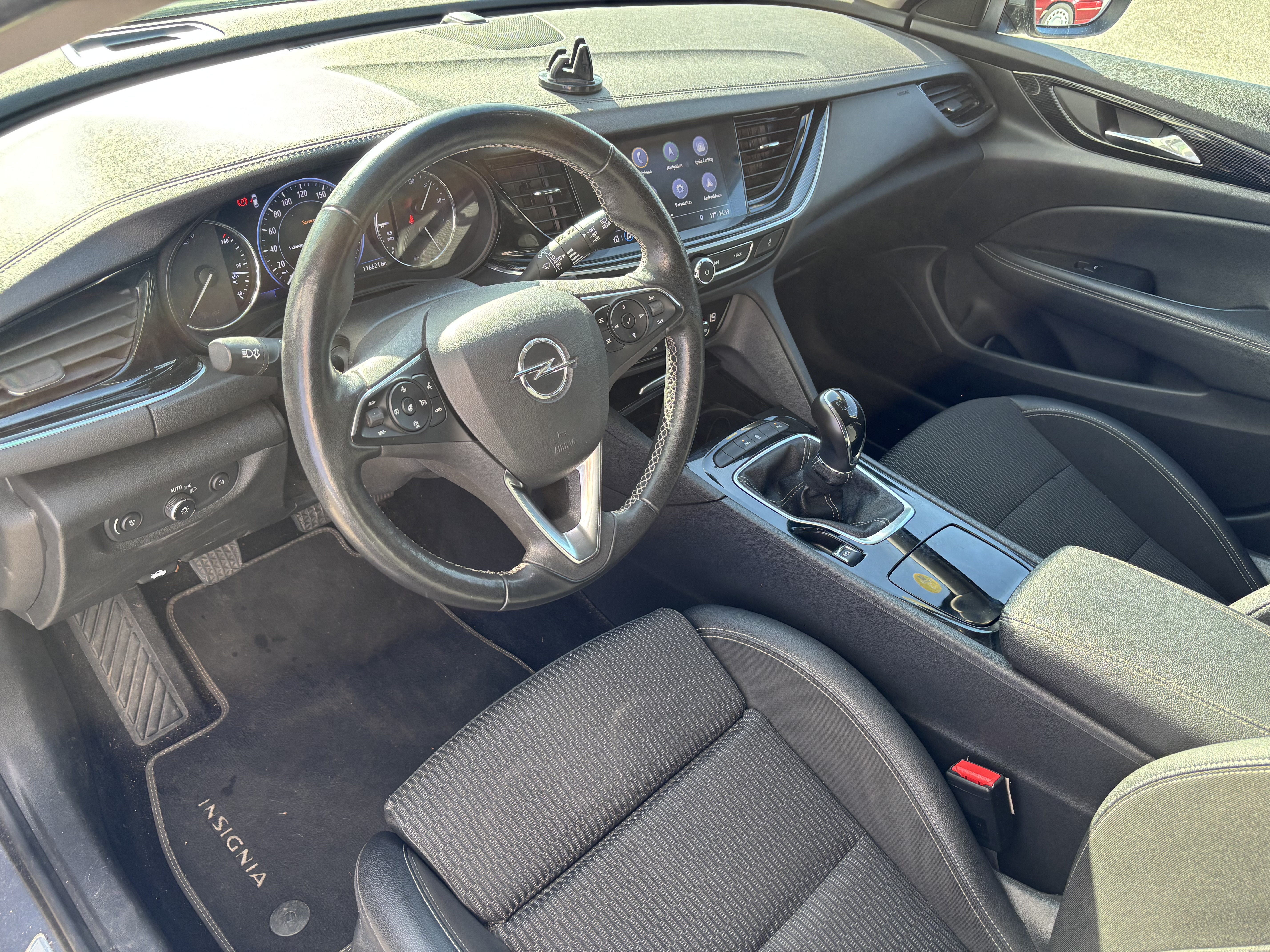 Opel Insignia — 16