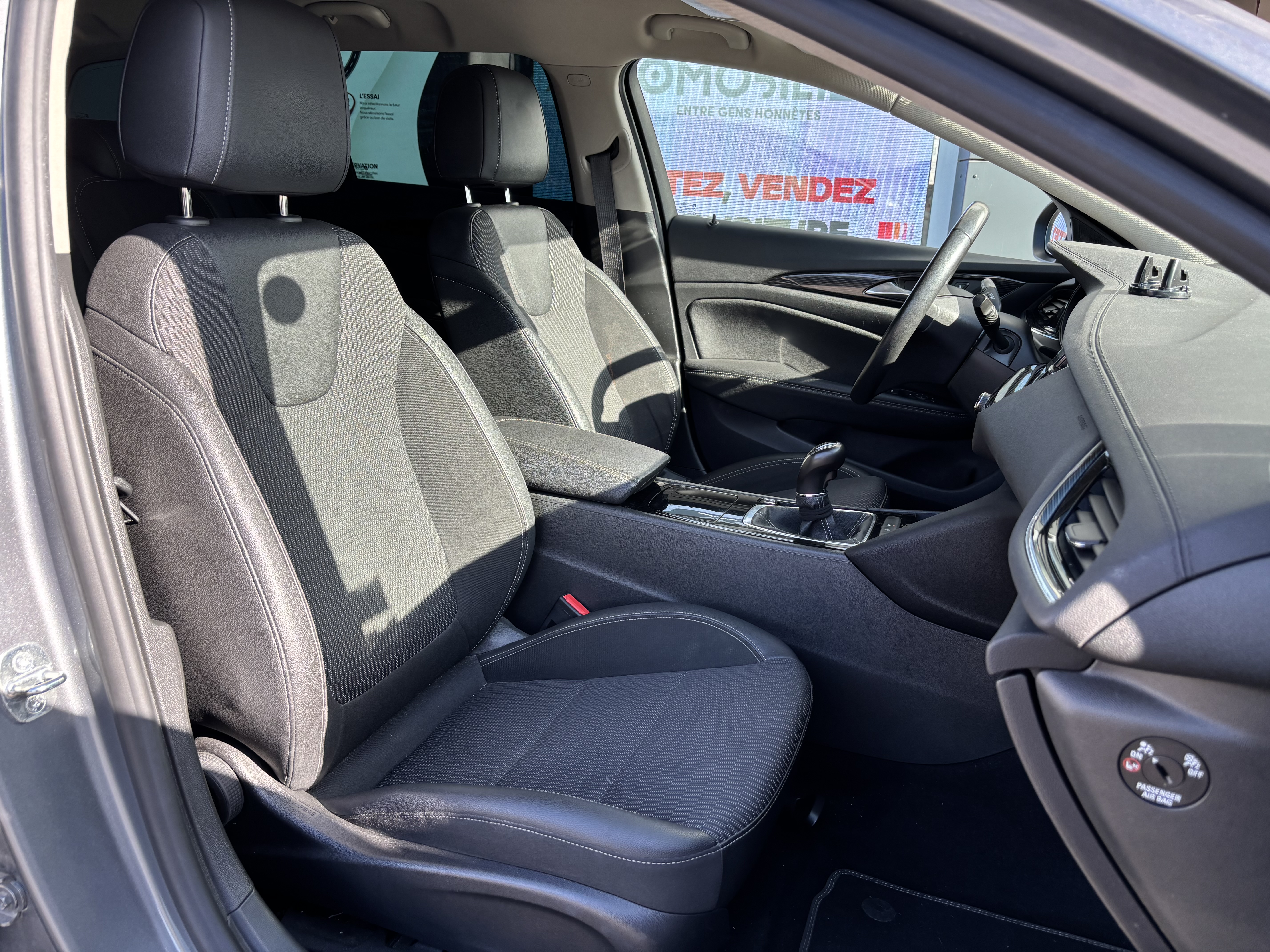 Opel Insignia — 17