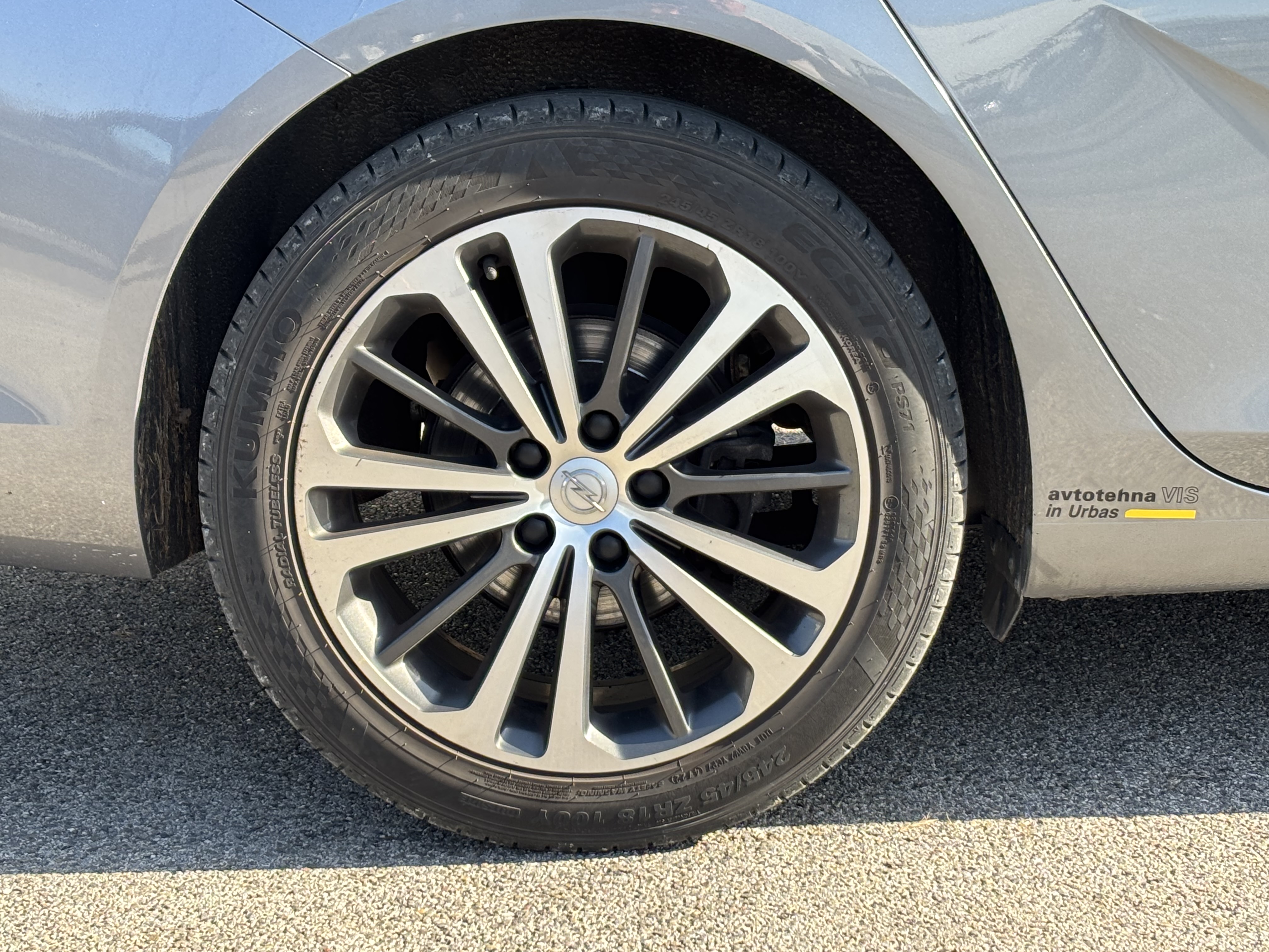 Opel Insignia — 24