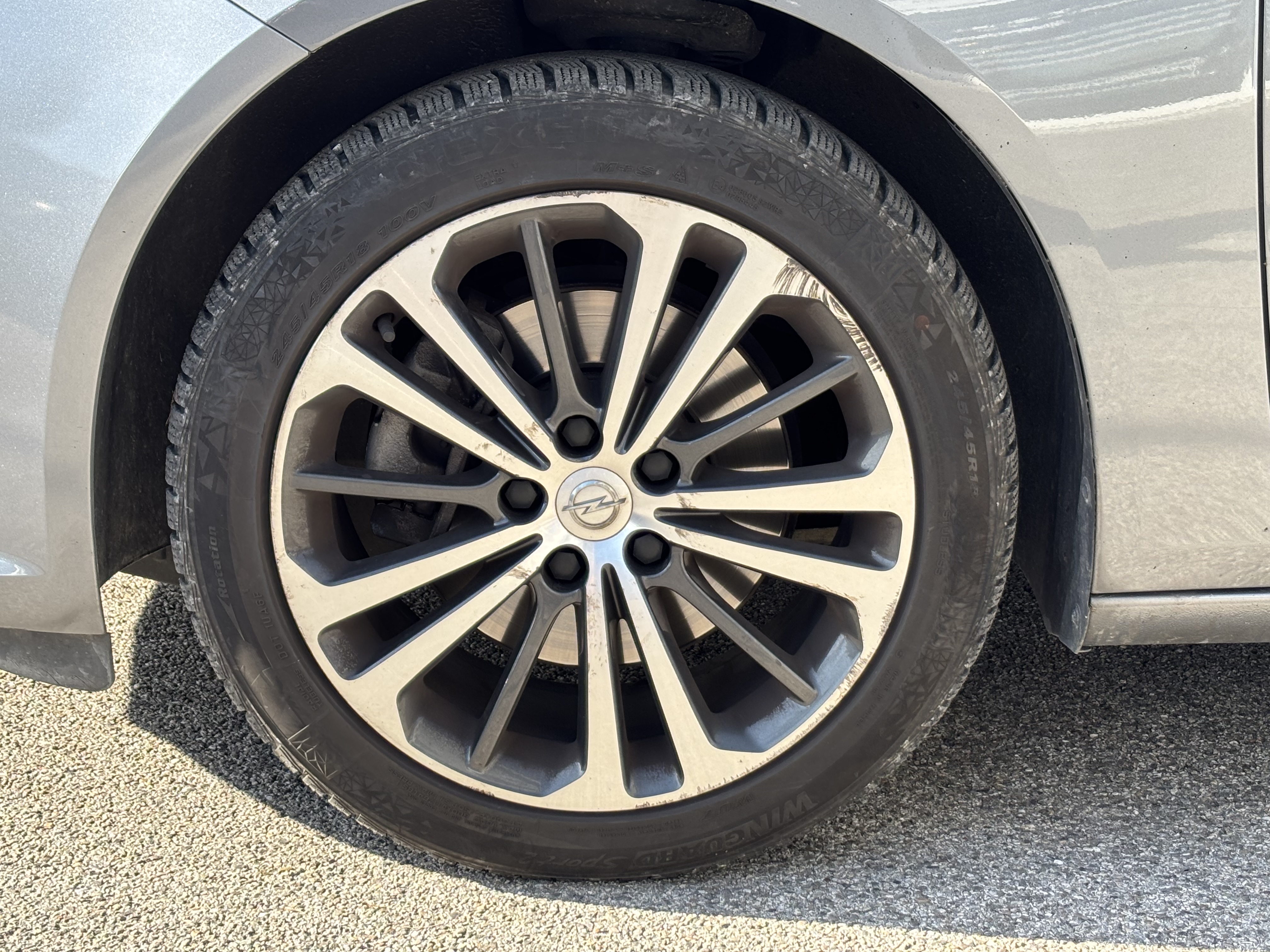 Opel Insignia — 25