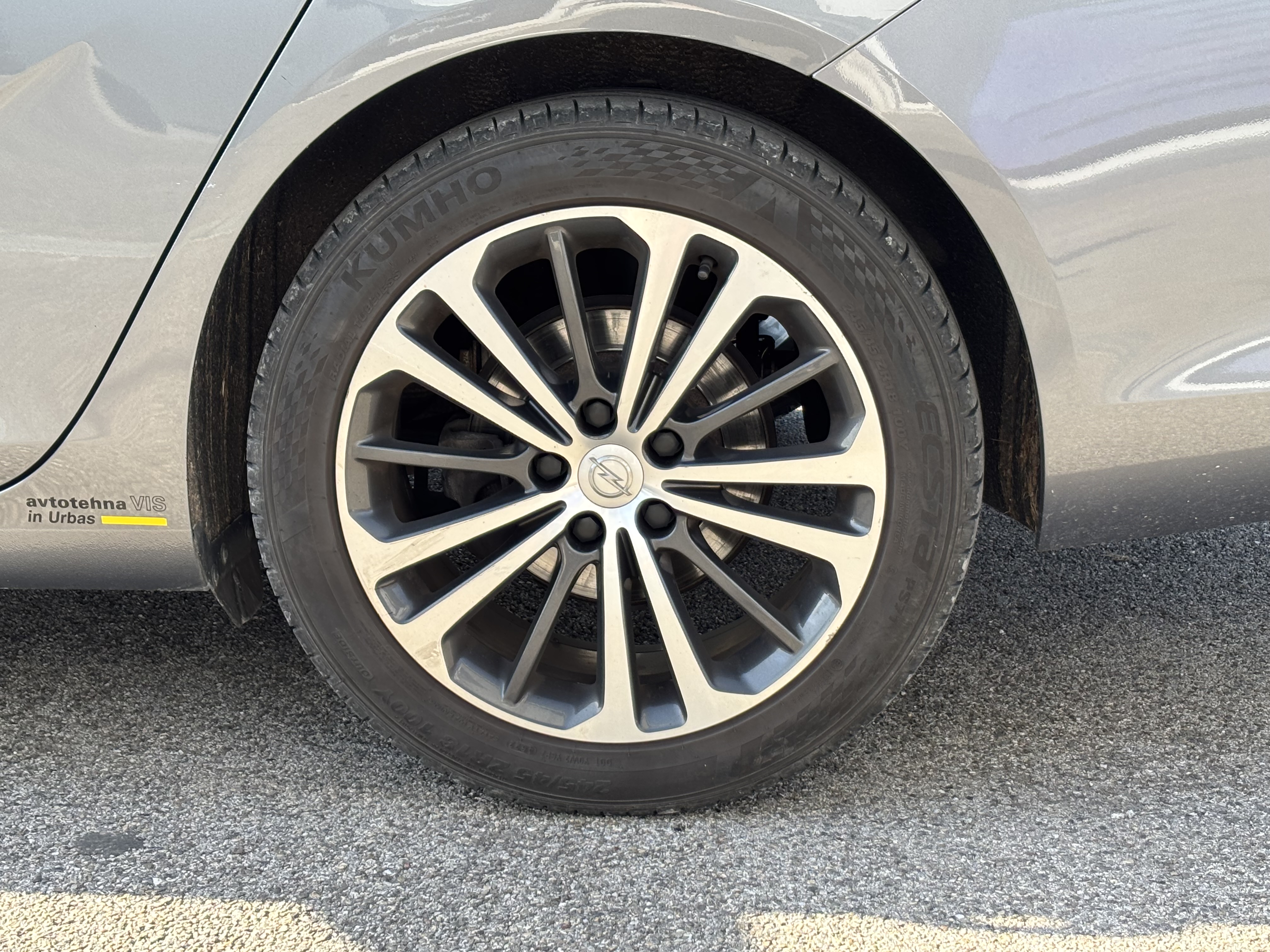 Opel Insignia — 26