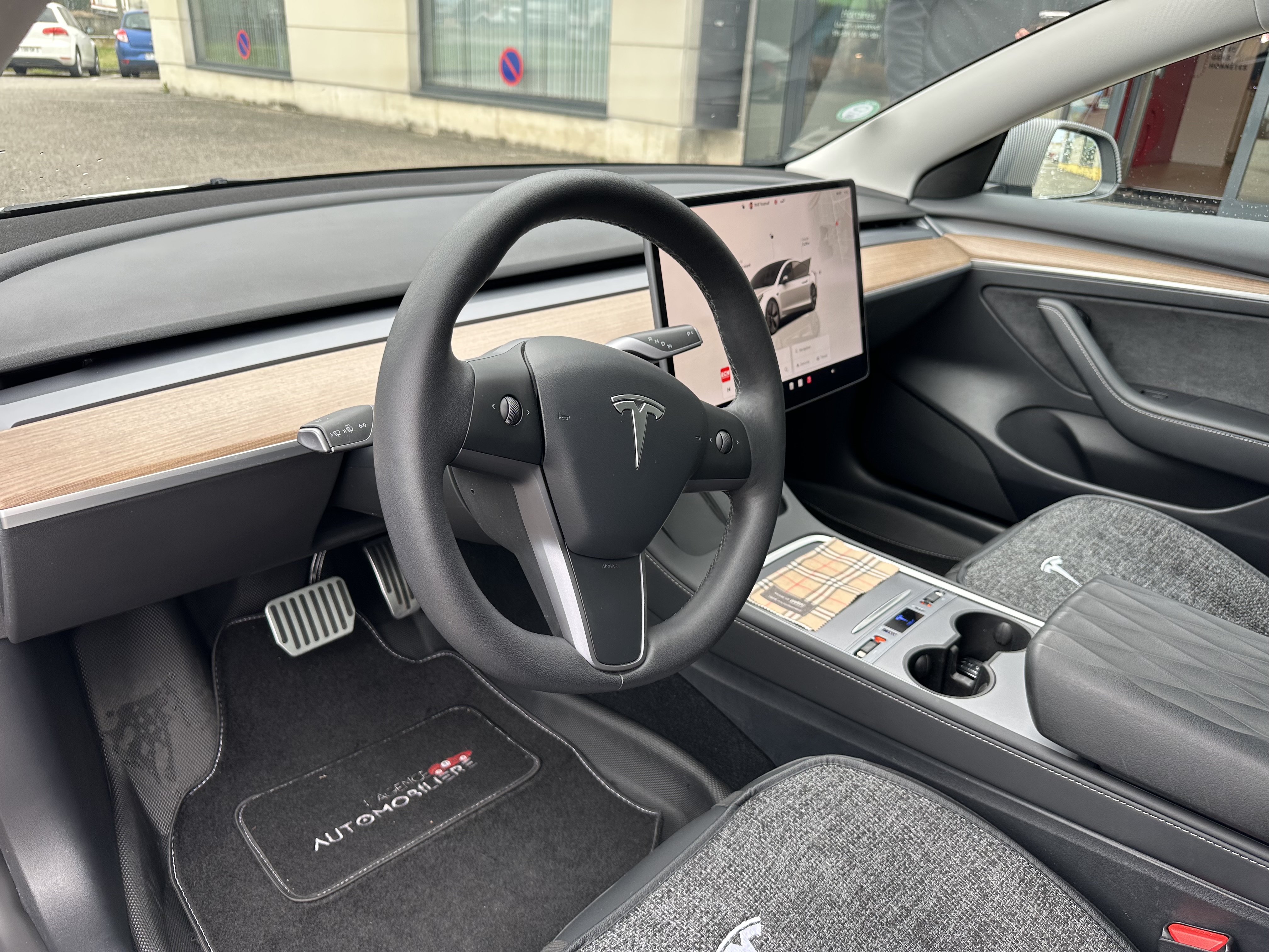 Tesla Model 3 — 9