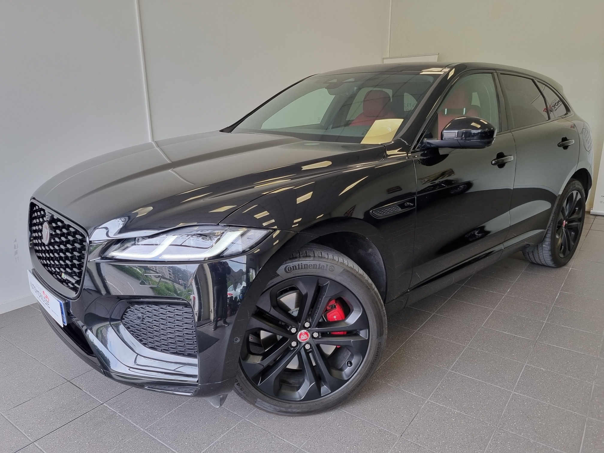 Jaguar F-Pace