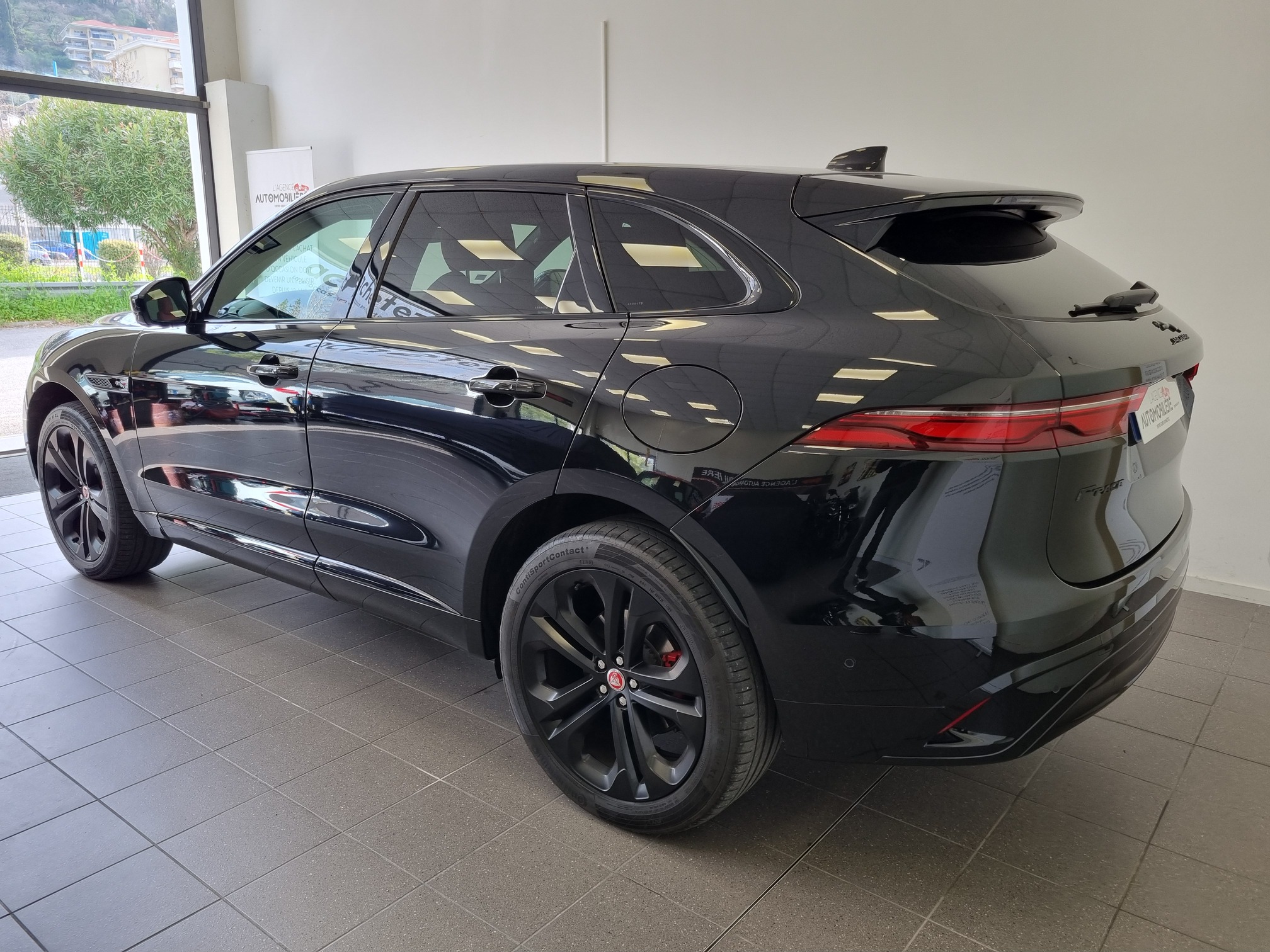Jaguar F-Pace — 4