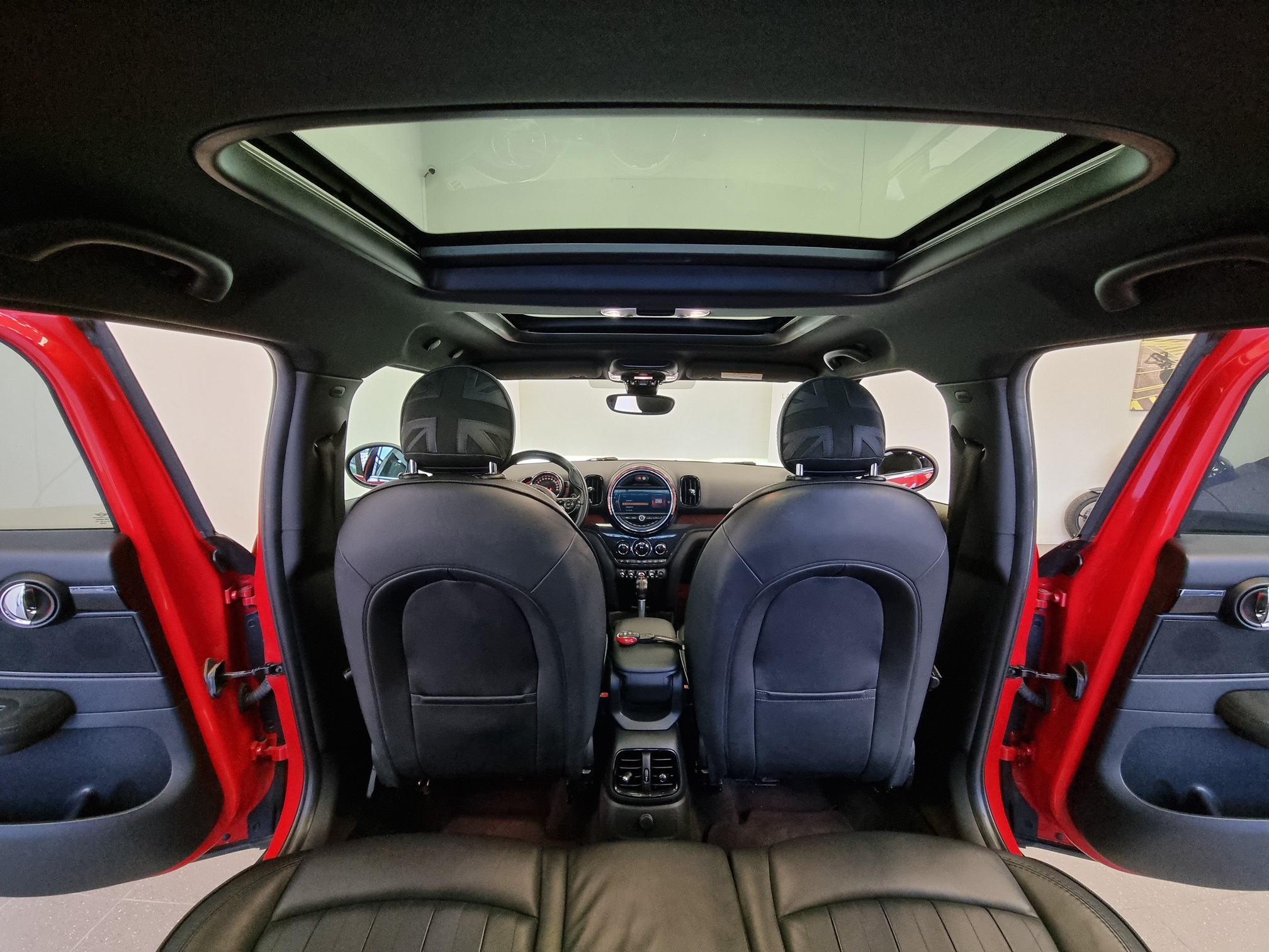 Mini Countryman — 15