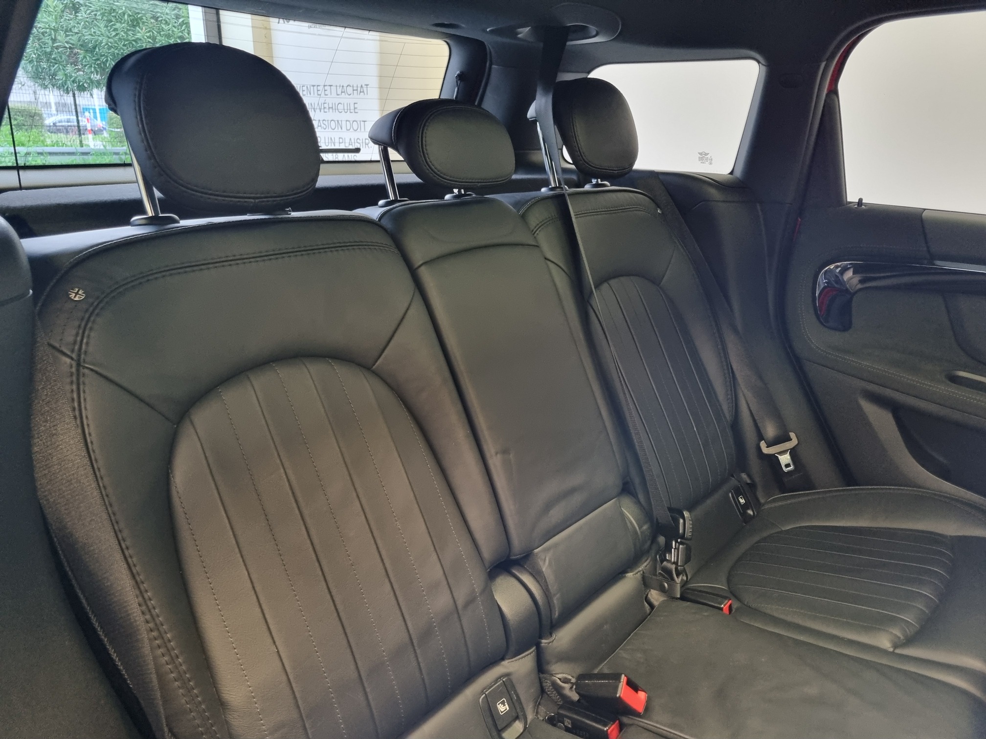 Mini Countryman — 16