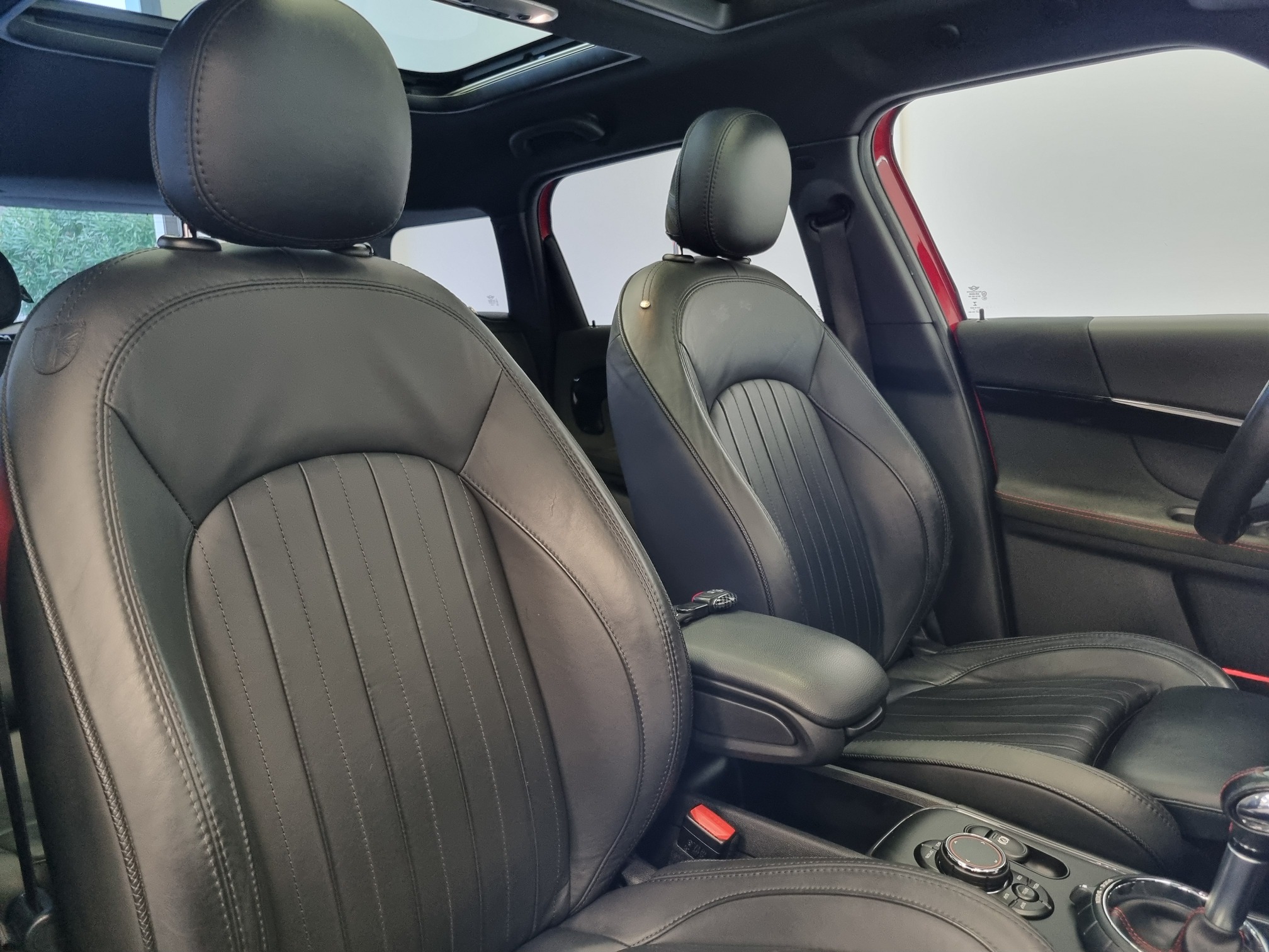 Mini Countryman — 18