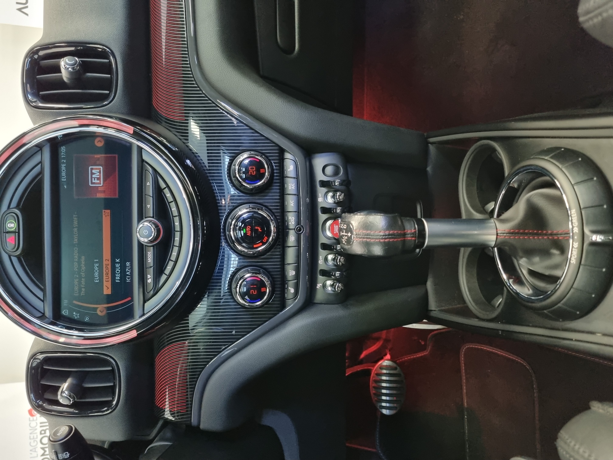Mini Countryman — 22
