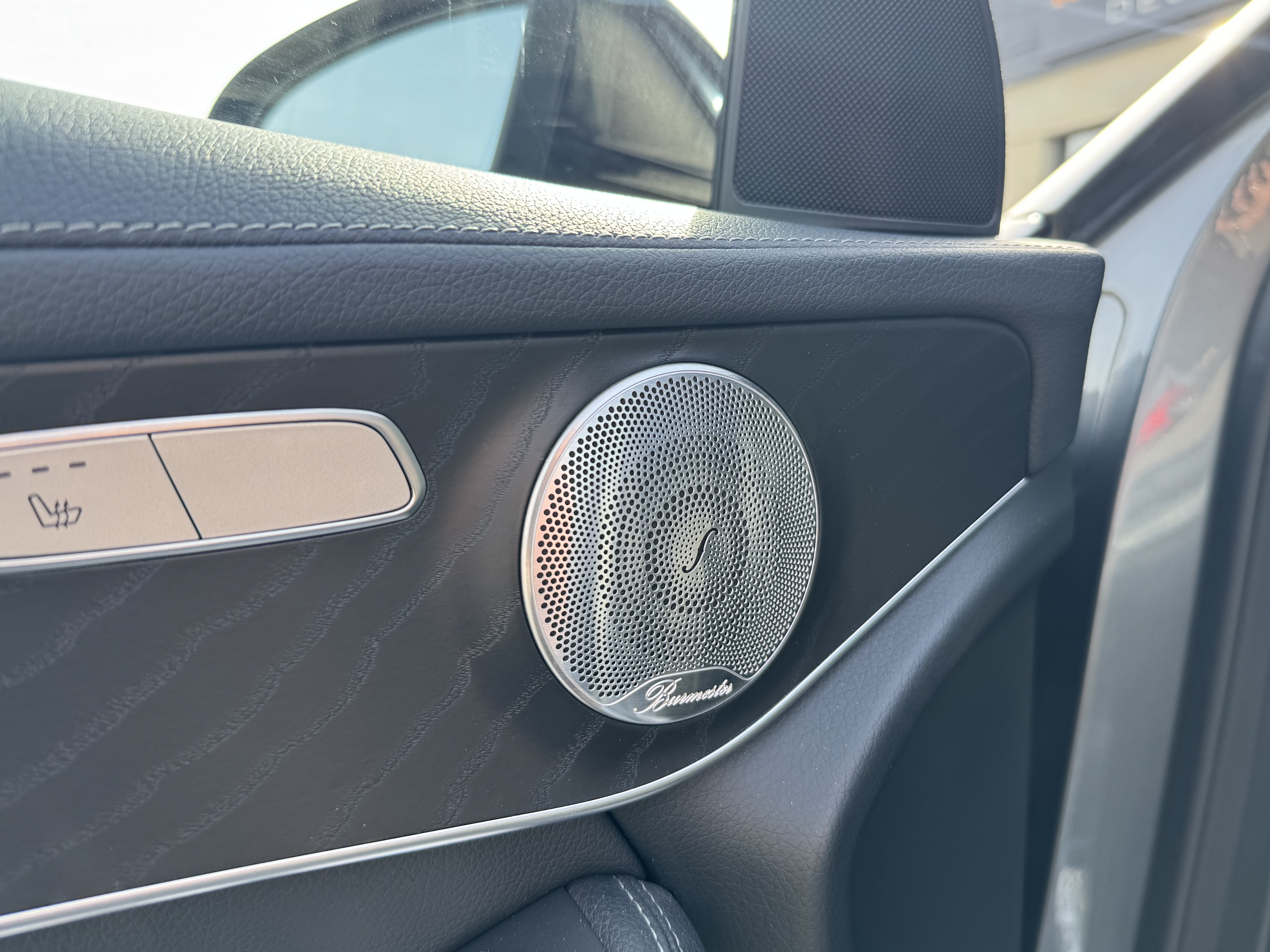 Mercedes GLC — 15