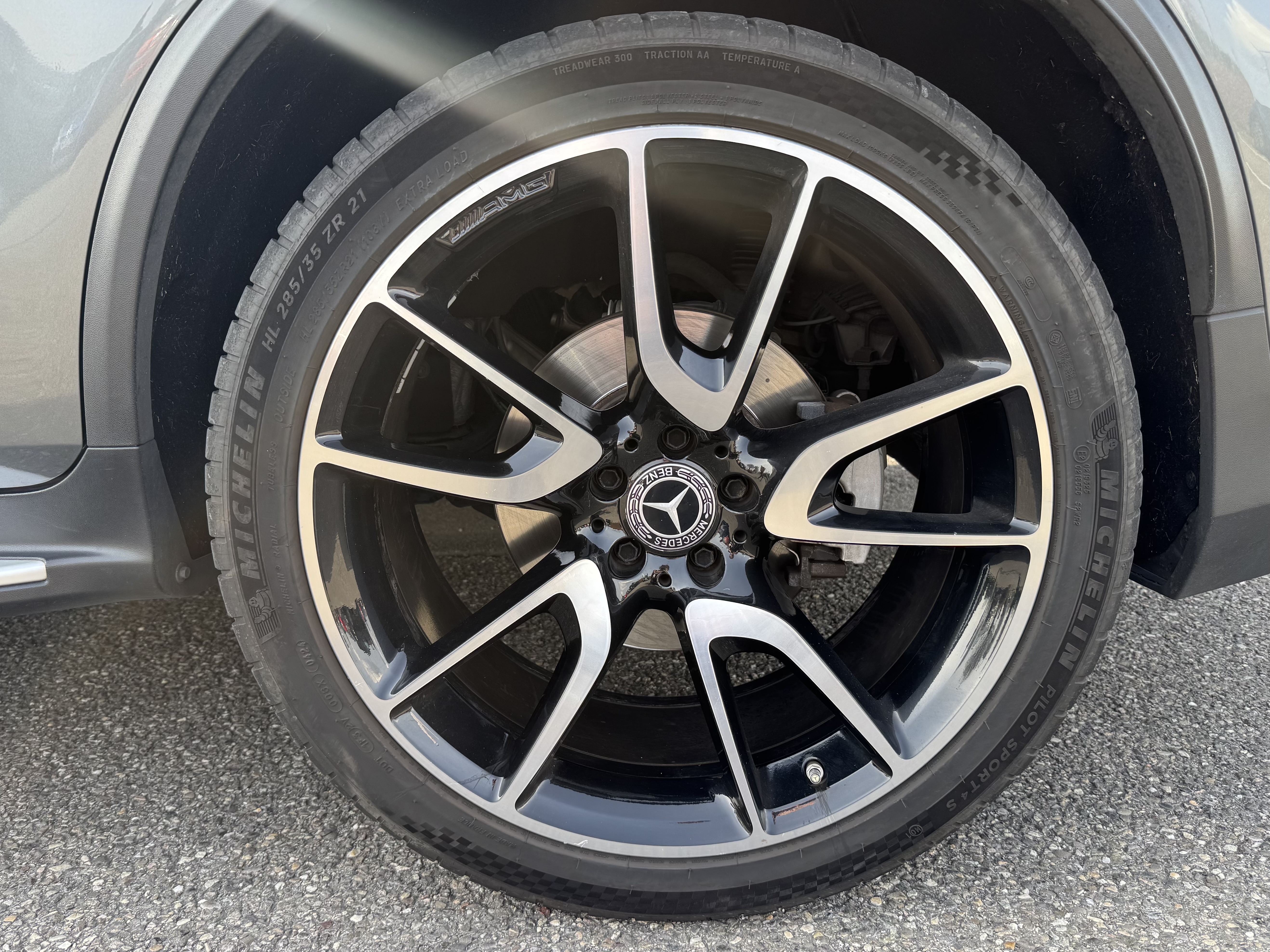 Mercedes GLC — 17