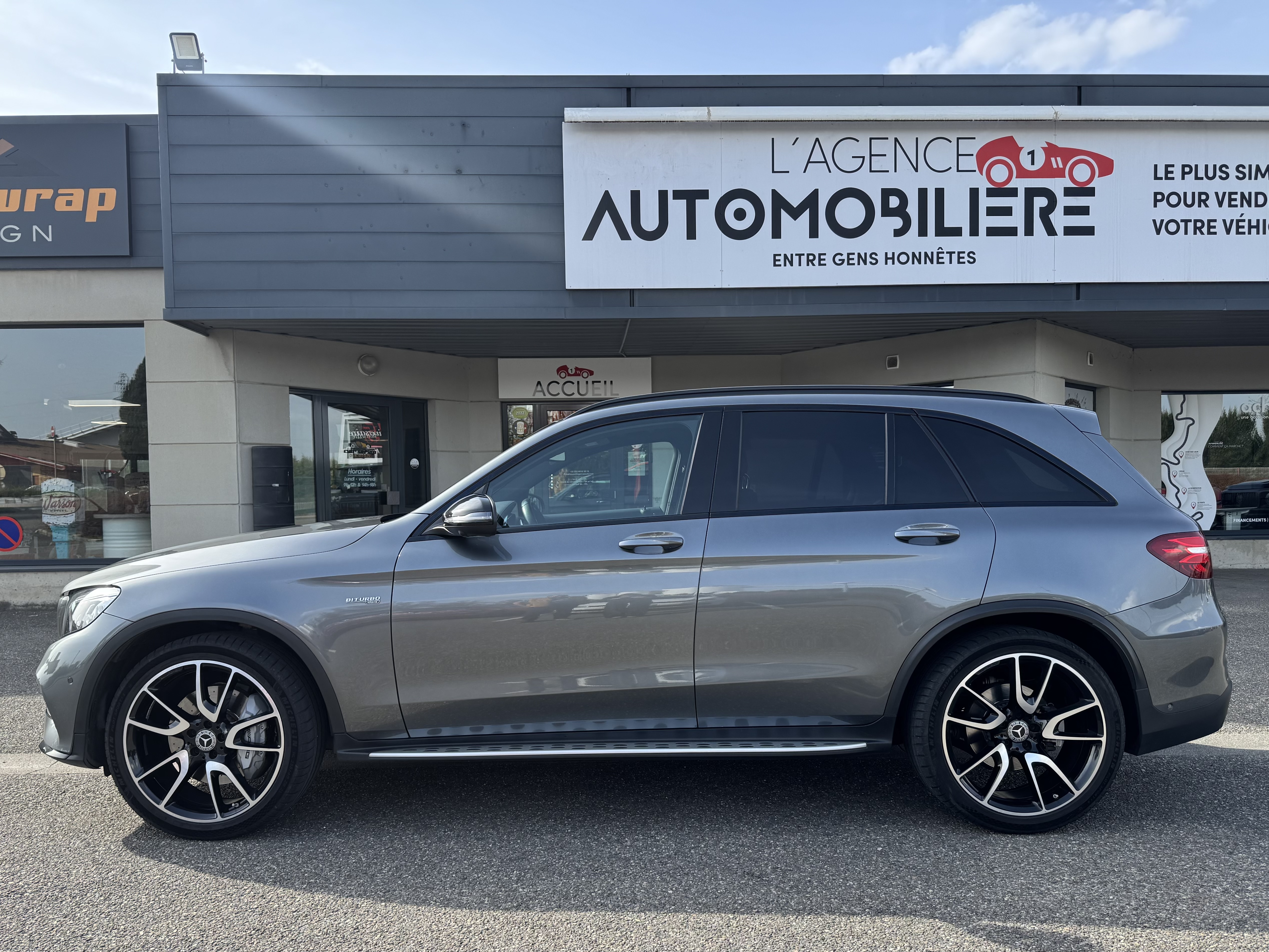 Mercedes GLC — 2