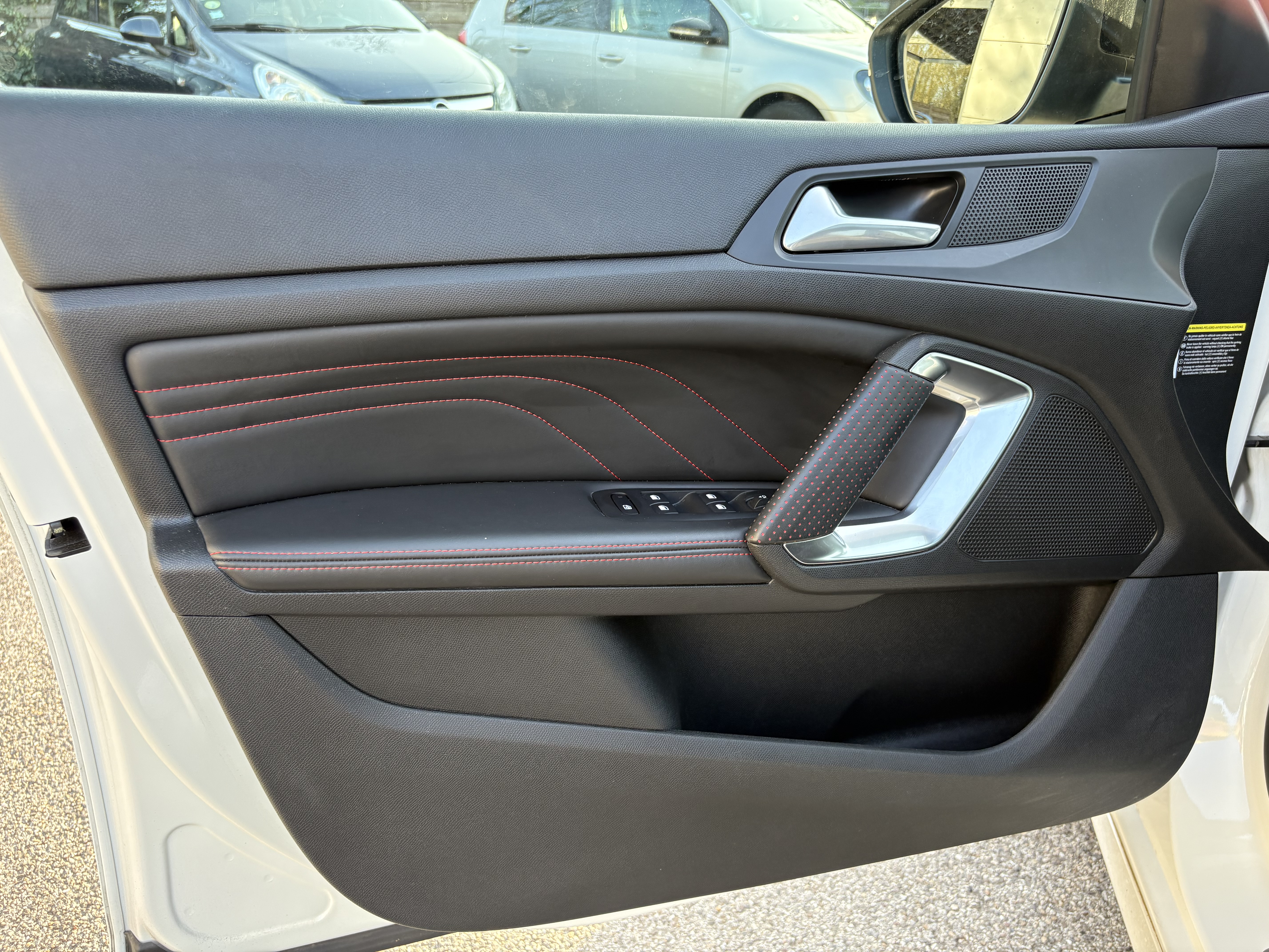 Peugeot 308 — 26