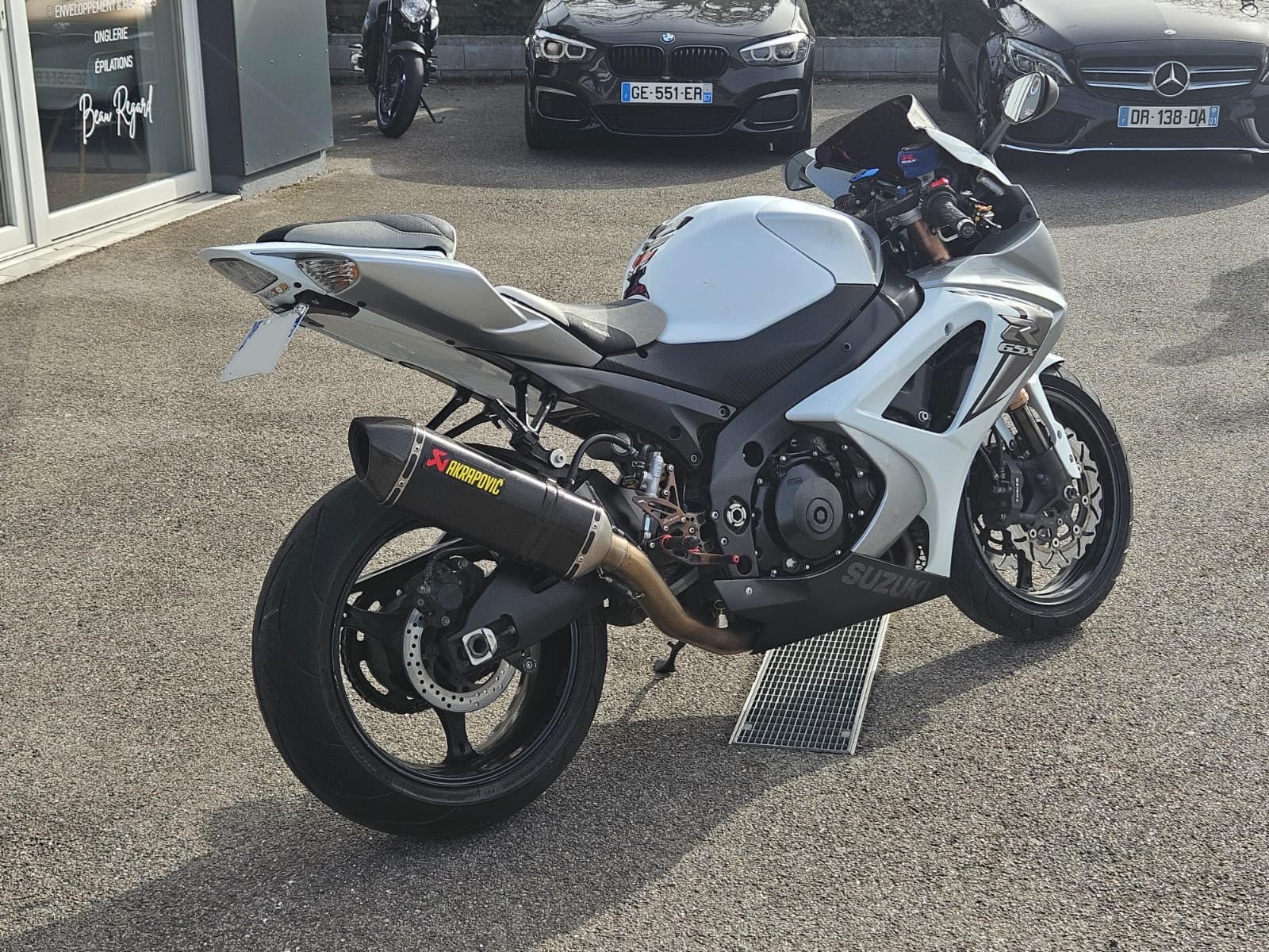 Suzuki GSXR 1000 — 7