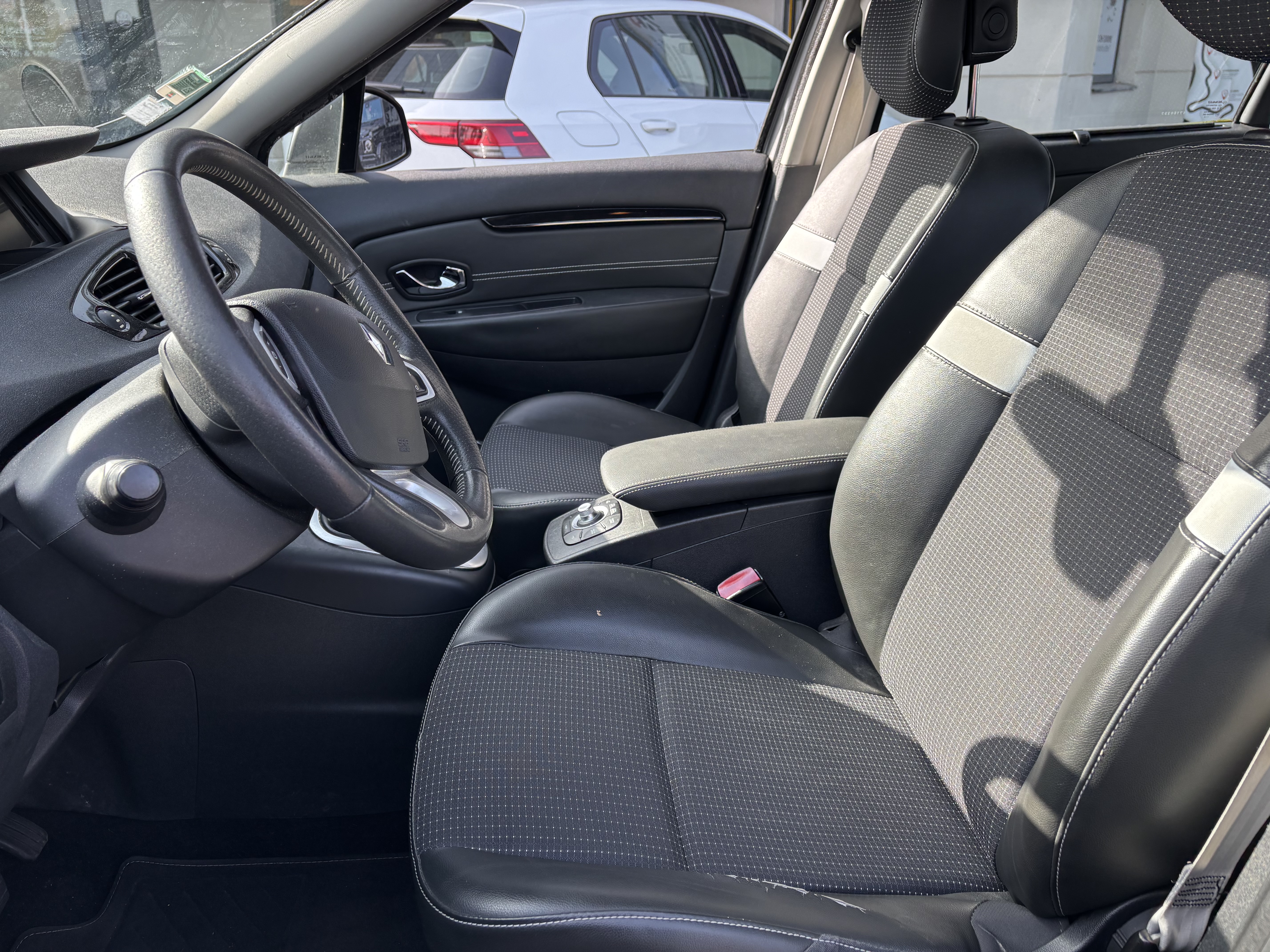 Renault Scenic 3 — 10